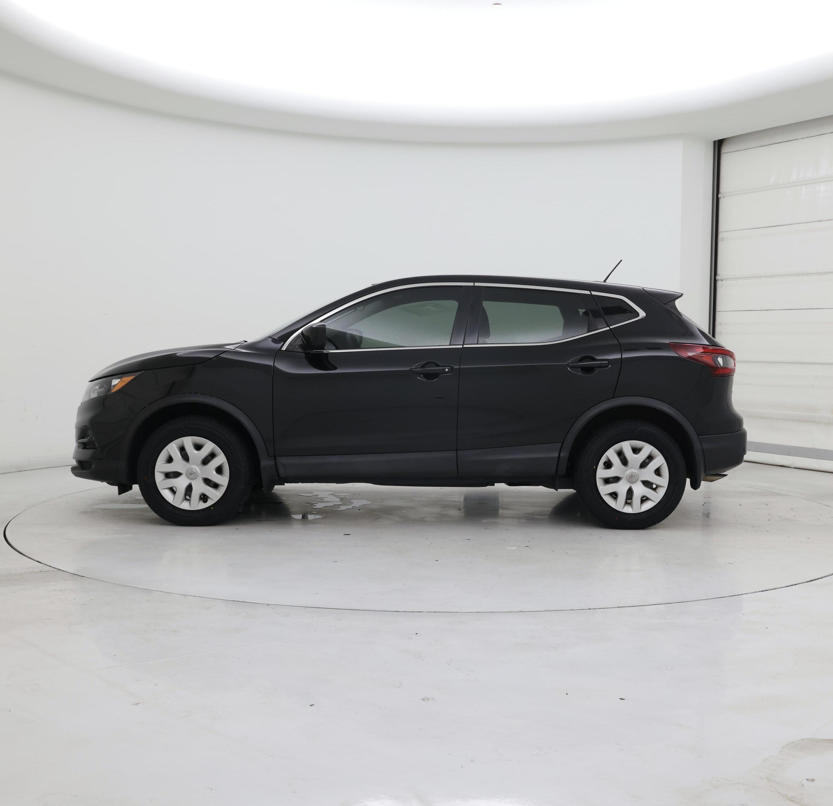 Thumbnail: 2020 Nissan Rogue Sport - 3
