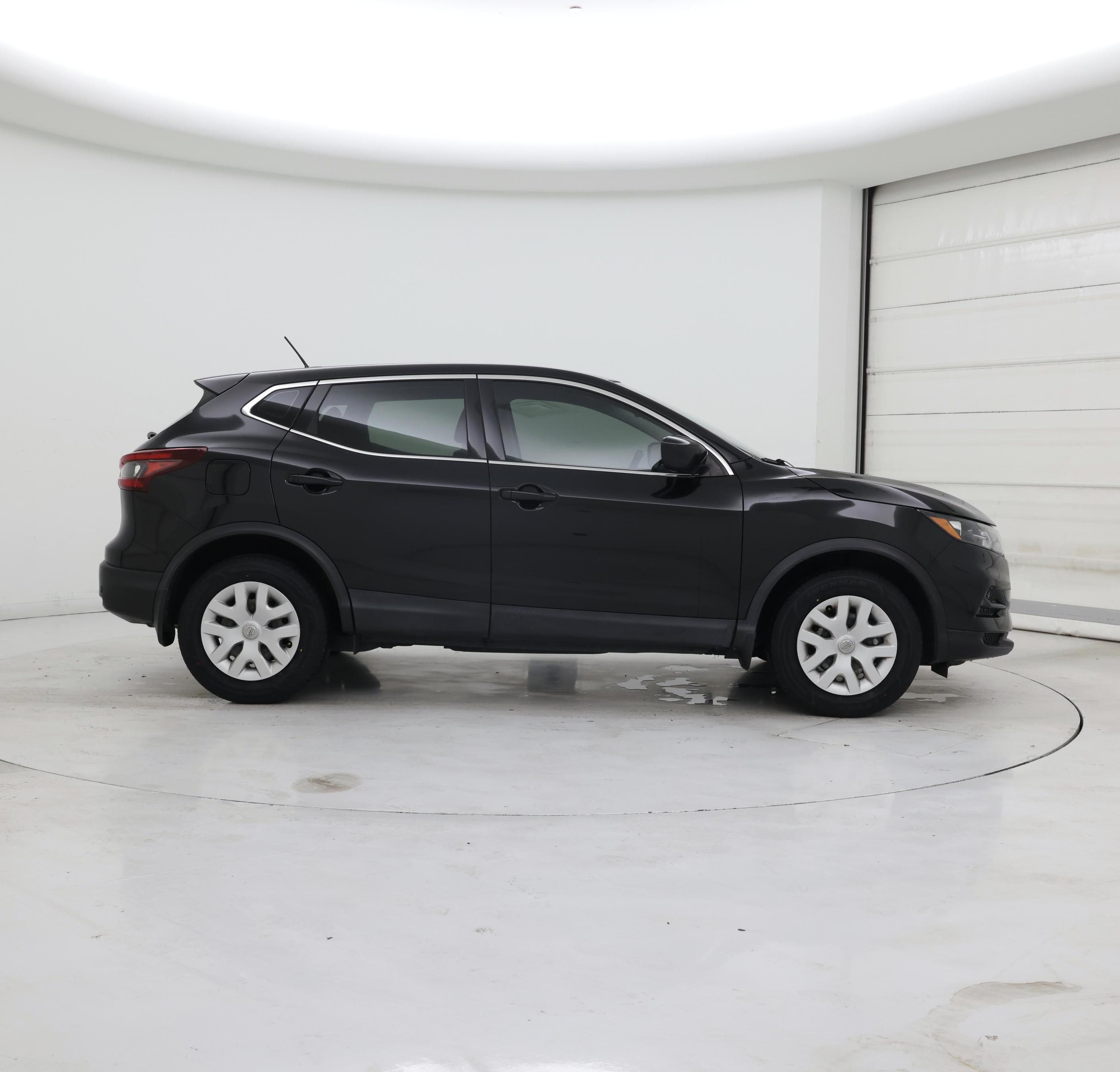 Thumbnail: 2020 Nissan Rogue Sport - 7