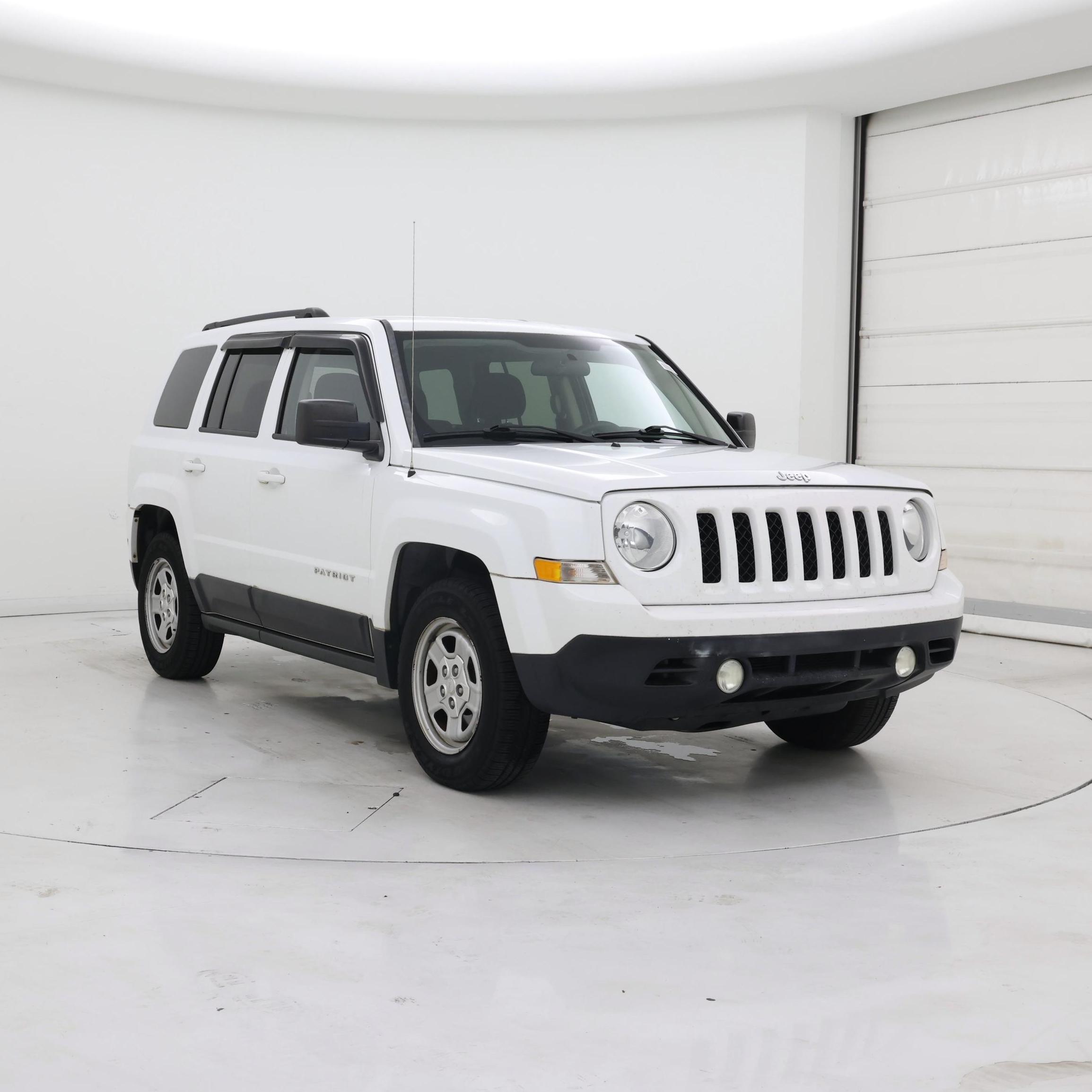 White 2015 Jeep Patriot SUV / Crossover Front-Wheel Drive Automatic