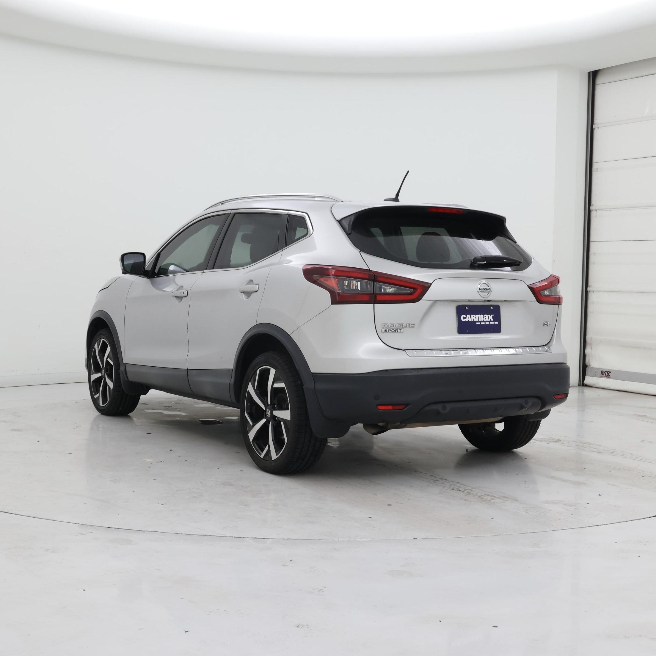 Thumbnail: 2020 Nissan Rogue Sport - 2