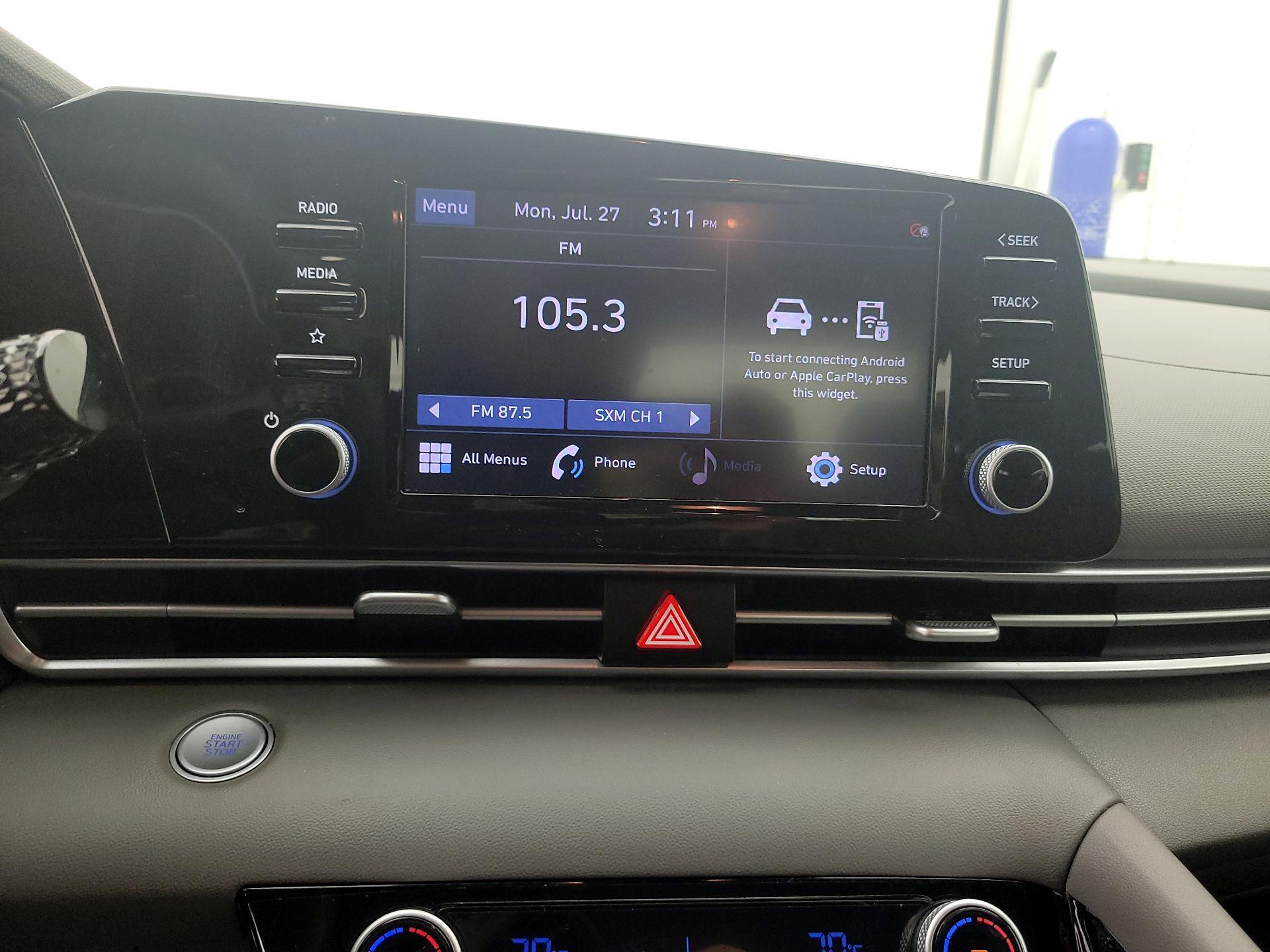Thumbnail: 2022 Hyundai Elantra - 15