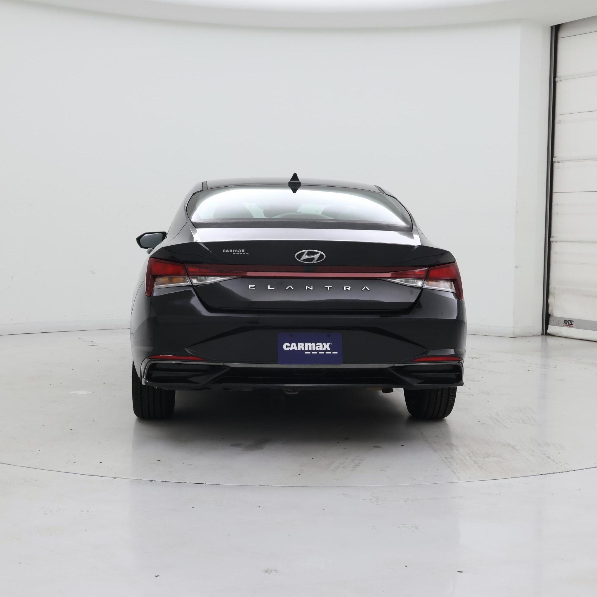 Thumbnail: 2022 Hyundai Elantra - 6