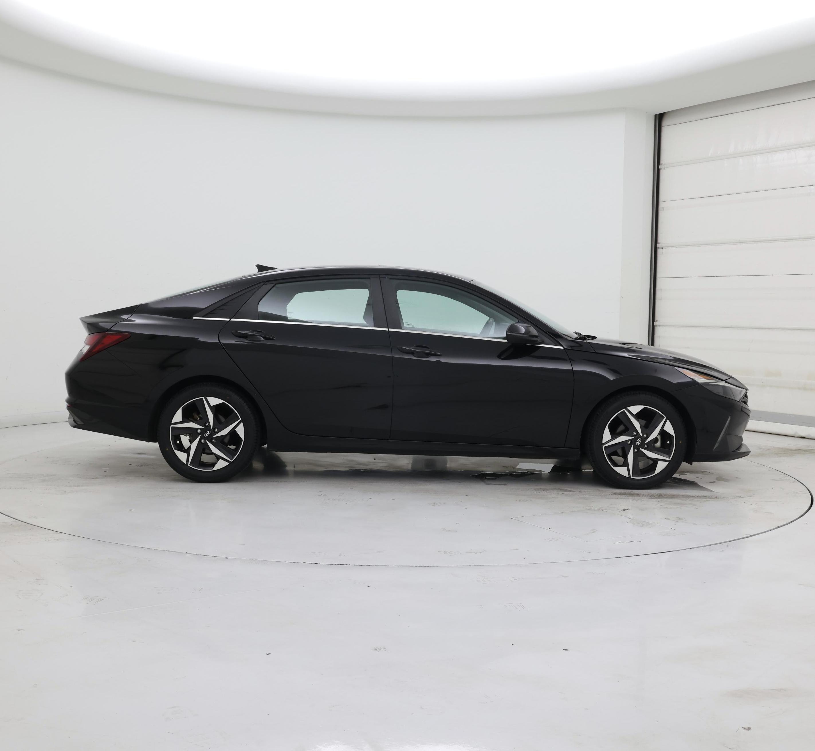 Thumbnail: 2022 Hyundai Elantra - 7