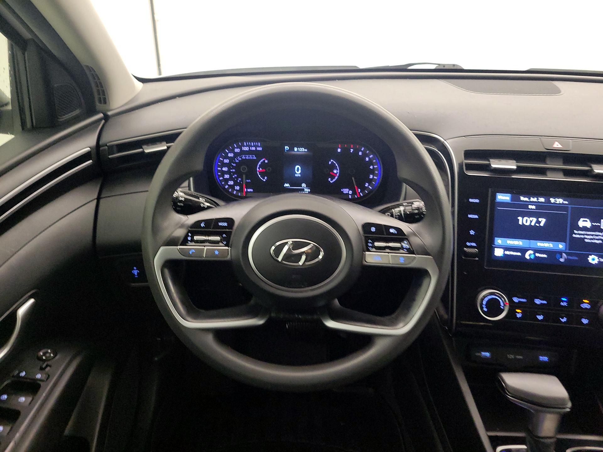 Thumbnail: 2022 Hyundai Tucson - 10