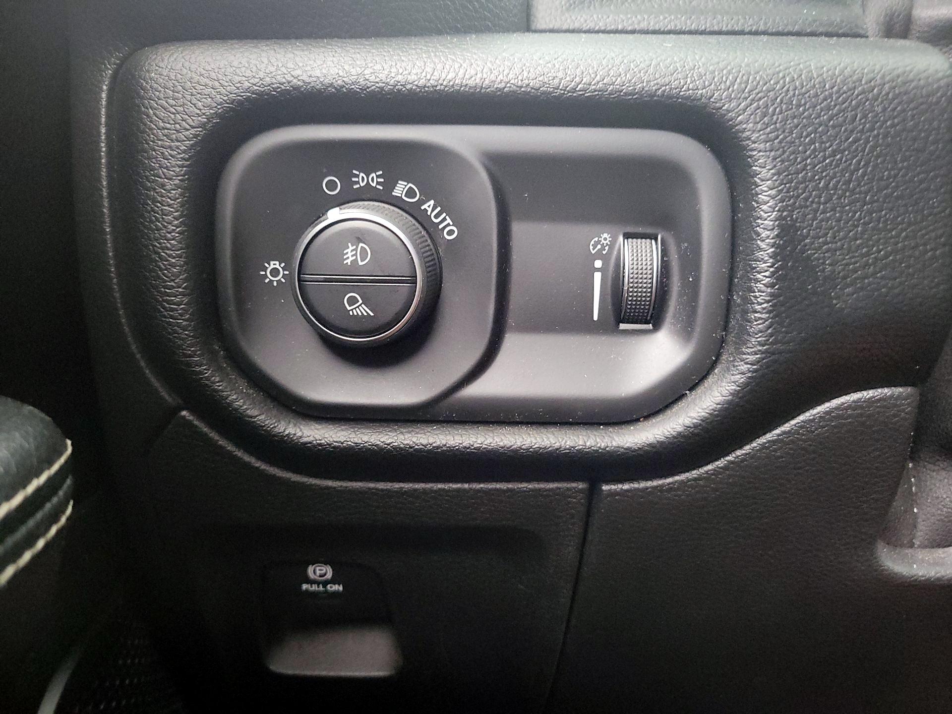 Thumbnail: 2020 RAM 1500 - 13