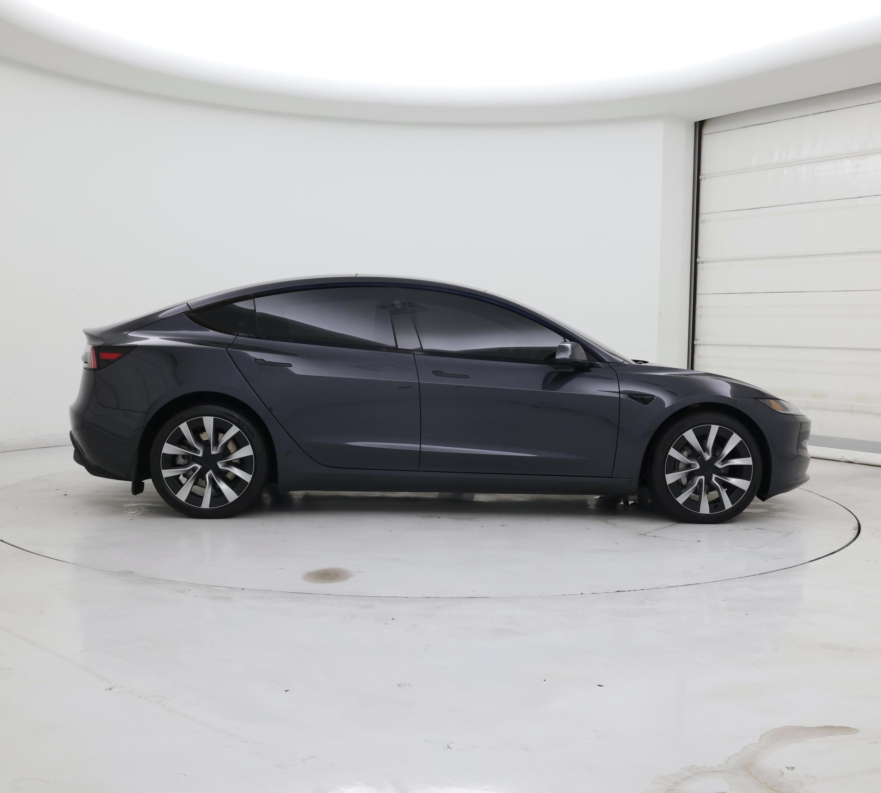 Thumbnail: 2025 Tesla Model 3 - 7