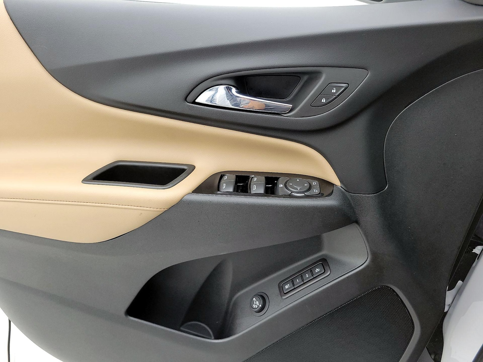 2022 Chevrolet Equinox Premier - Photo 13