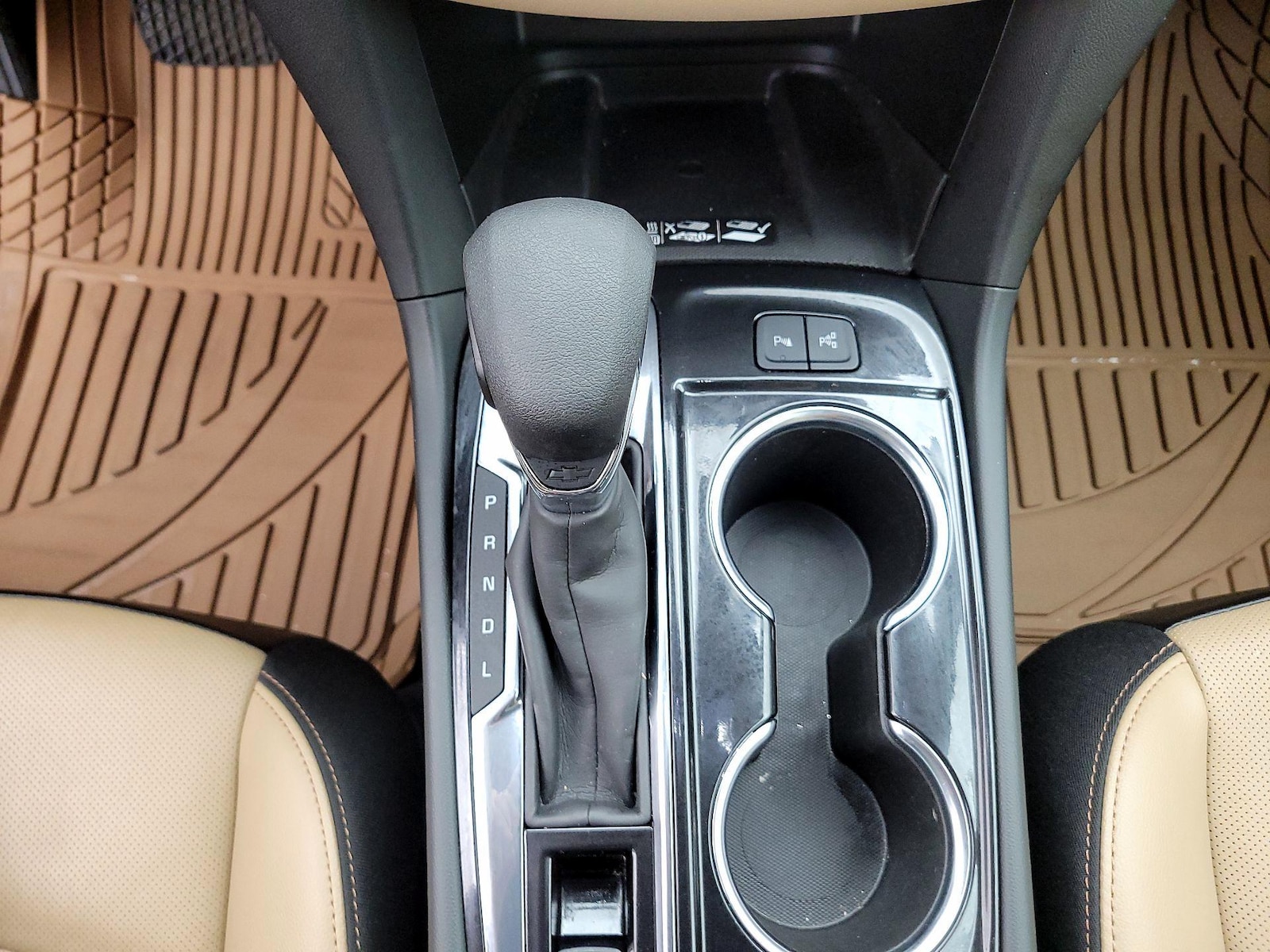 2022 Chevrolet Equinox Premier - Photo 18
