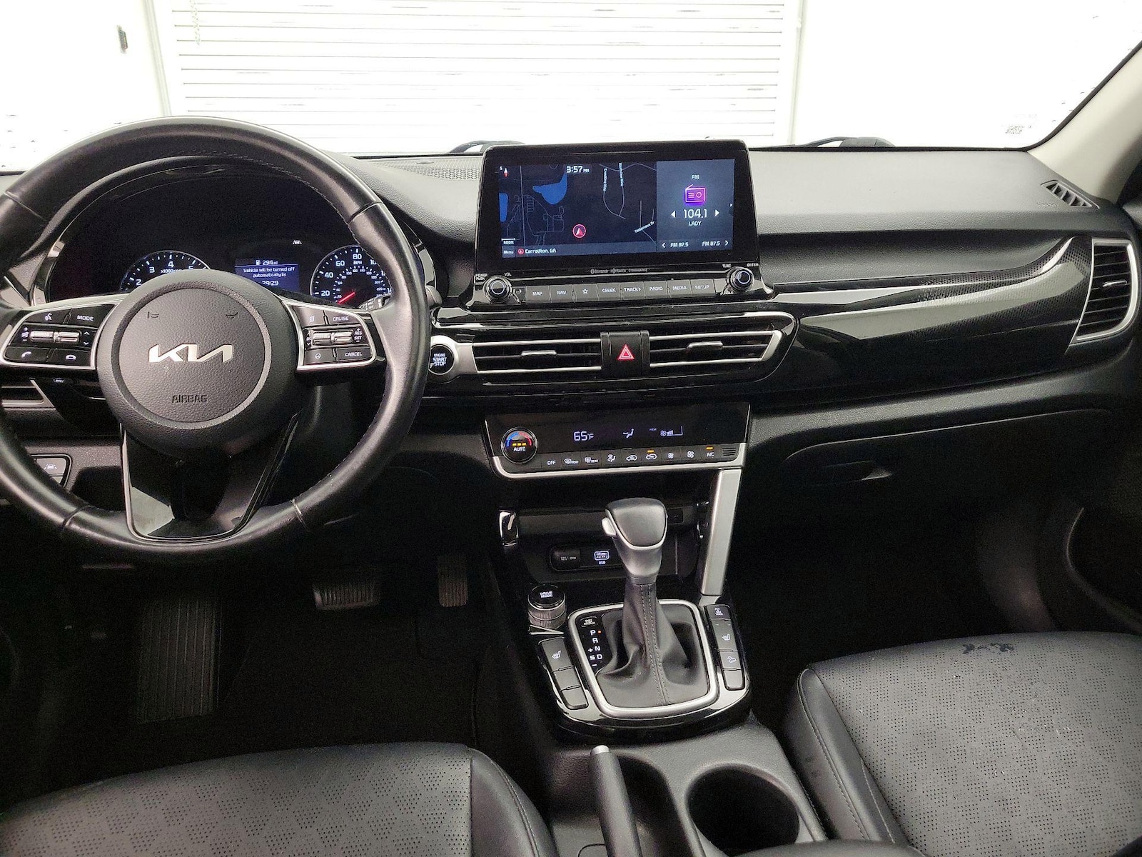 Apple CarPlay® & Android Auto™