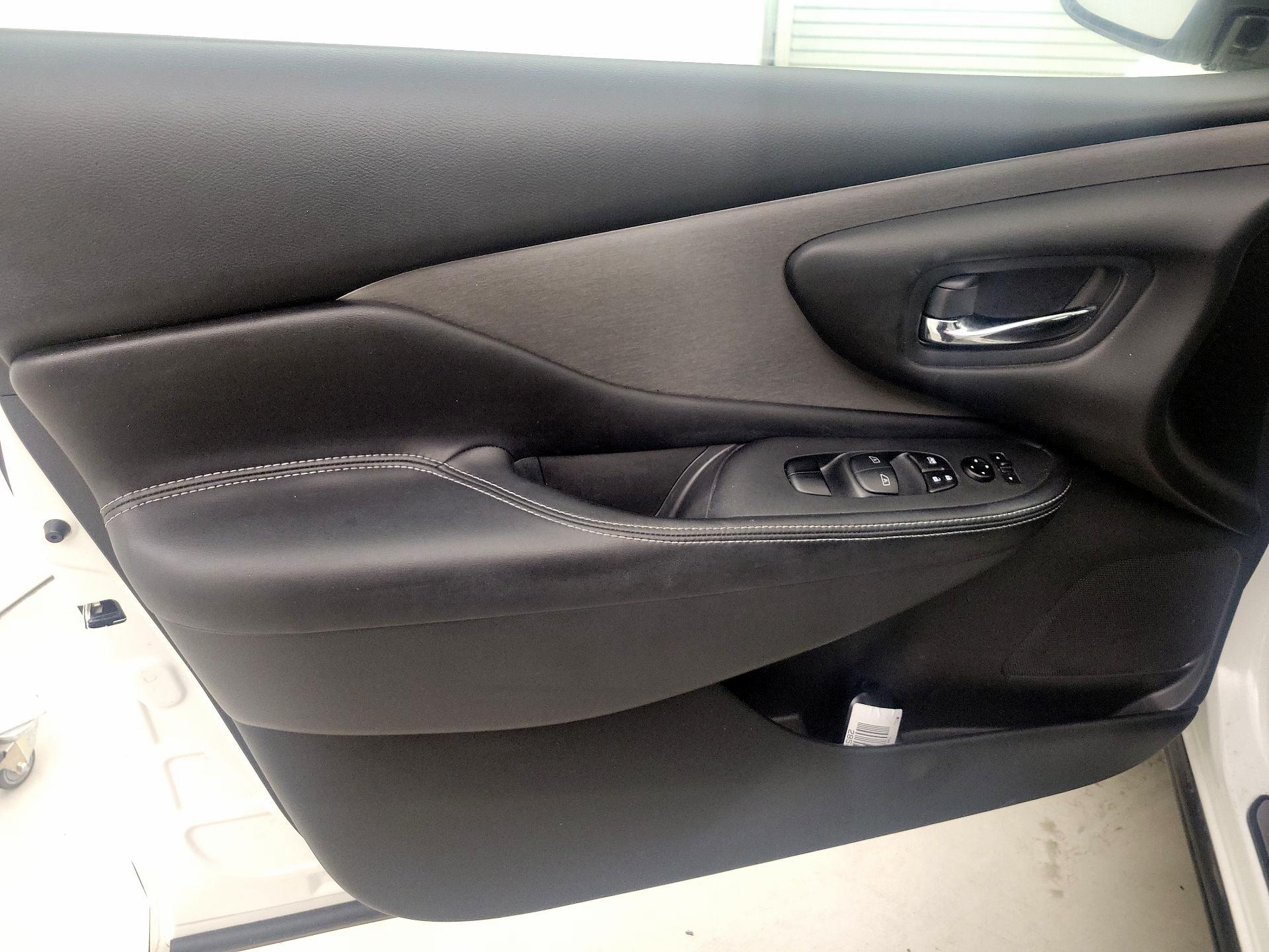 Thumbnail: 2019 Nissan Murano - 12
