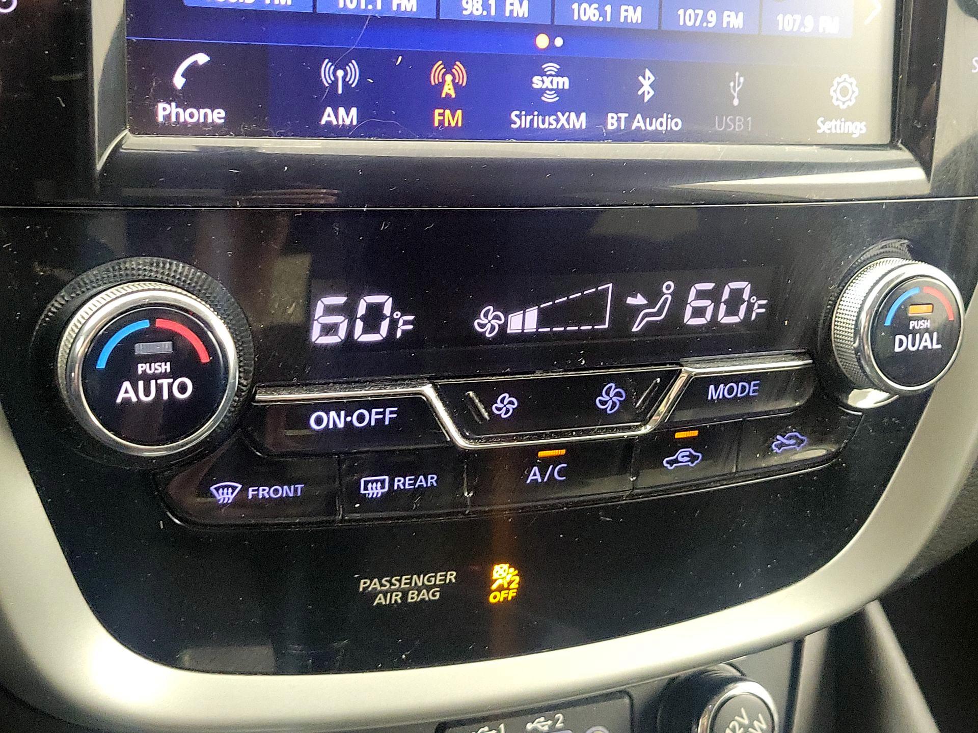Thumbnail: 2019 Nissan Murano - 16