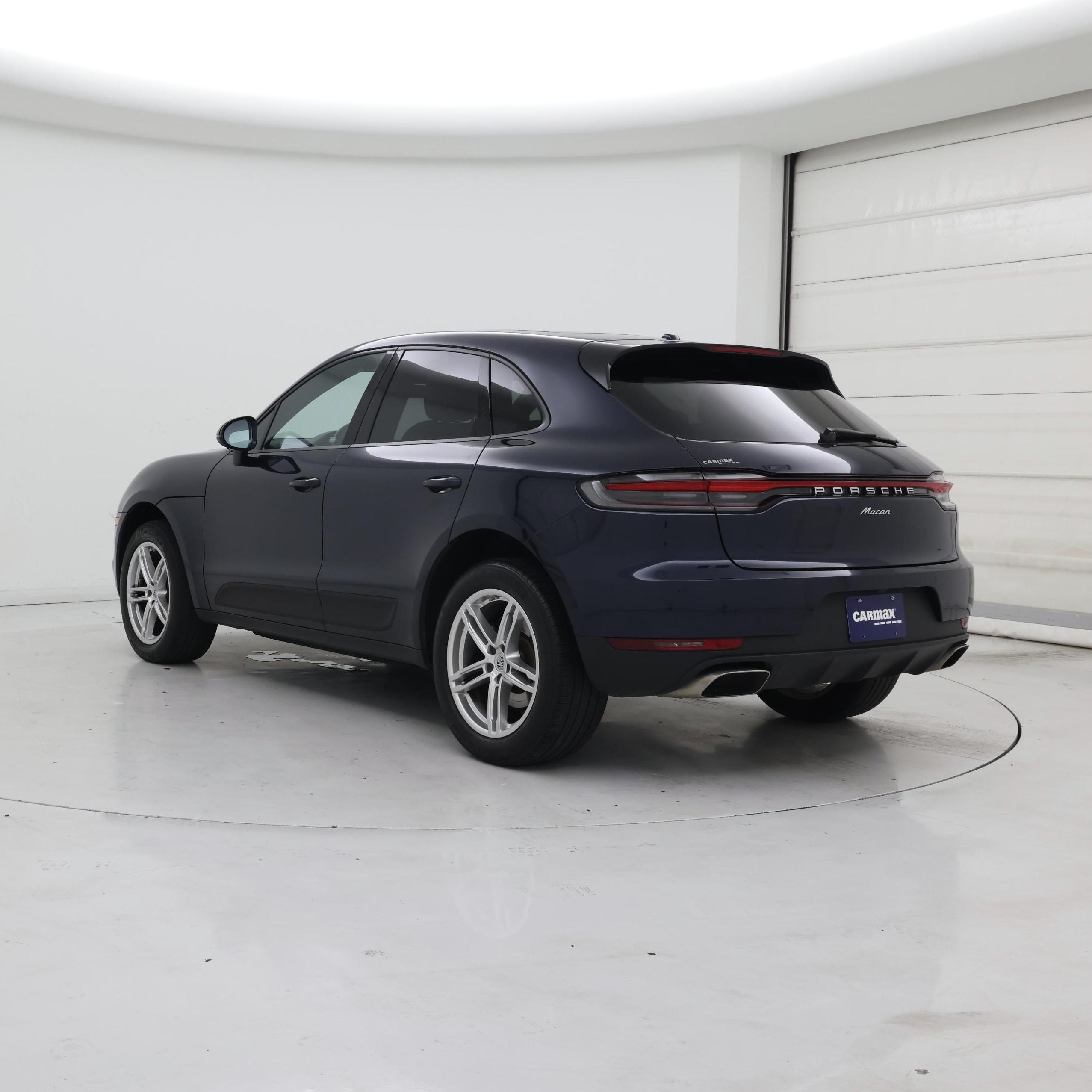 Thumbnail: 2021 Porsche Macan - 2