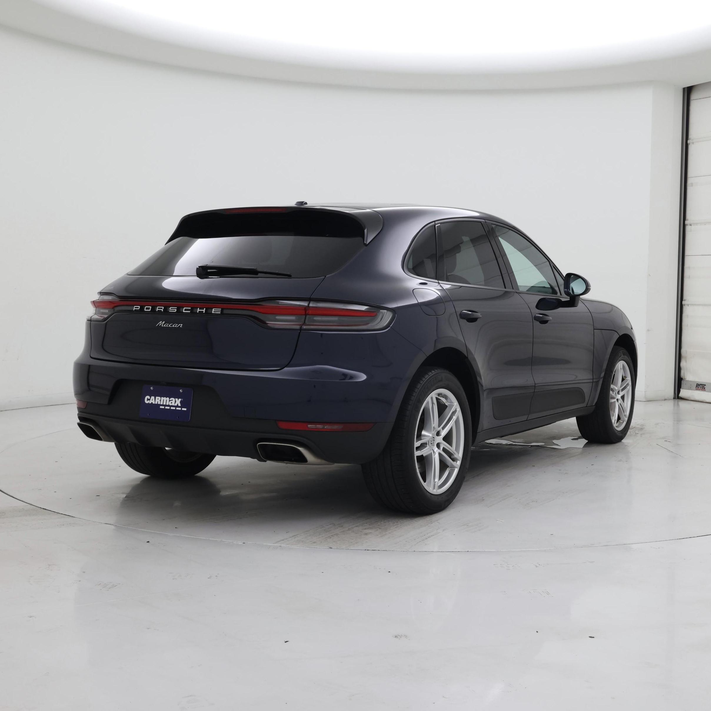 Thumbnail: 2021 Porsche Macan - 8