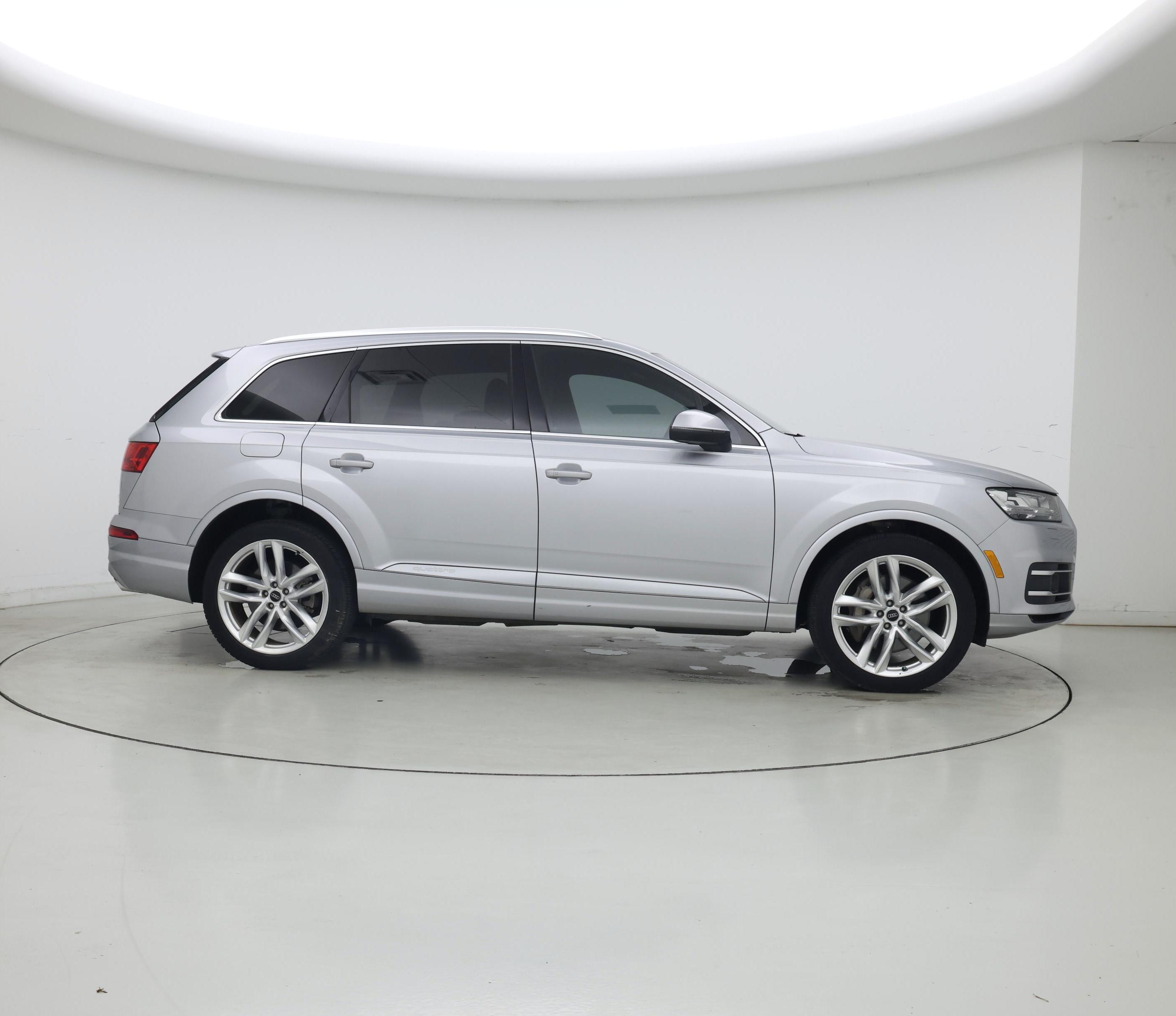 Thumbnail: 2018 Audi Q7 - 7