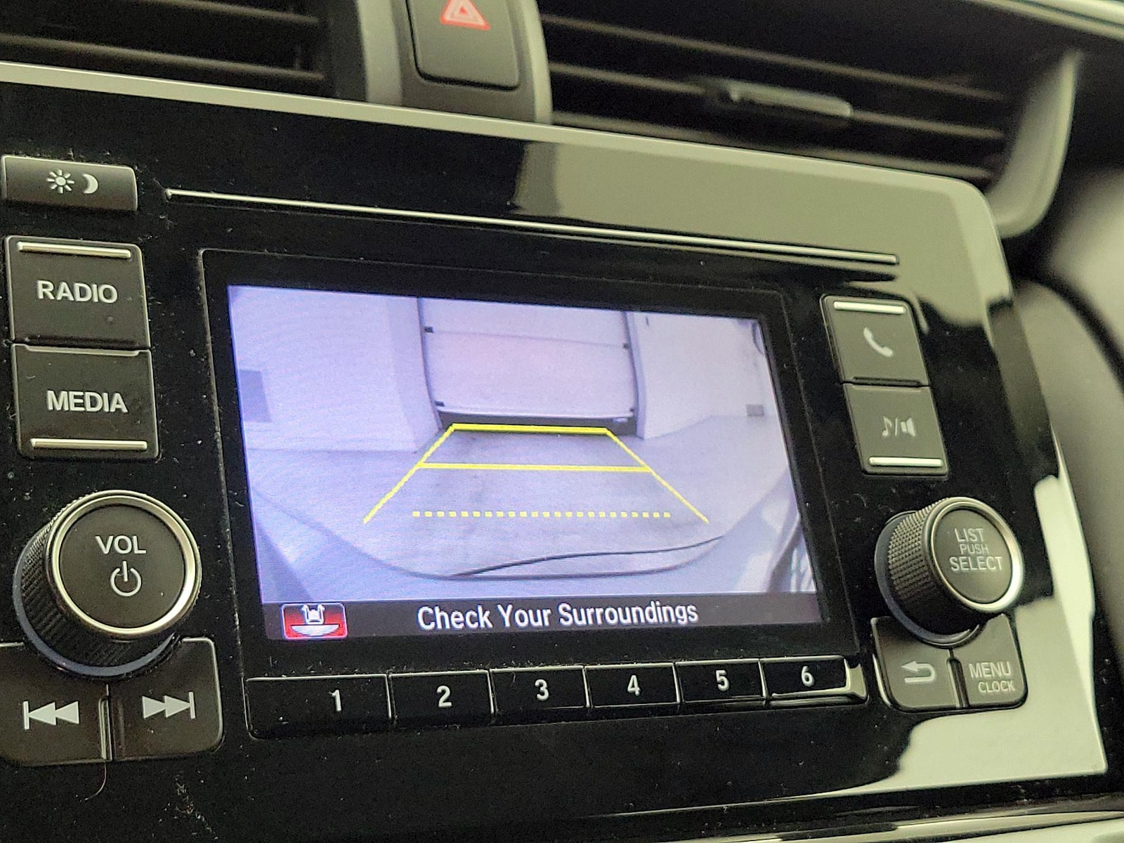 2019 Honda Insight LX - Photo 15
