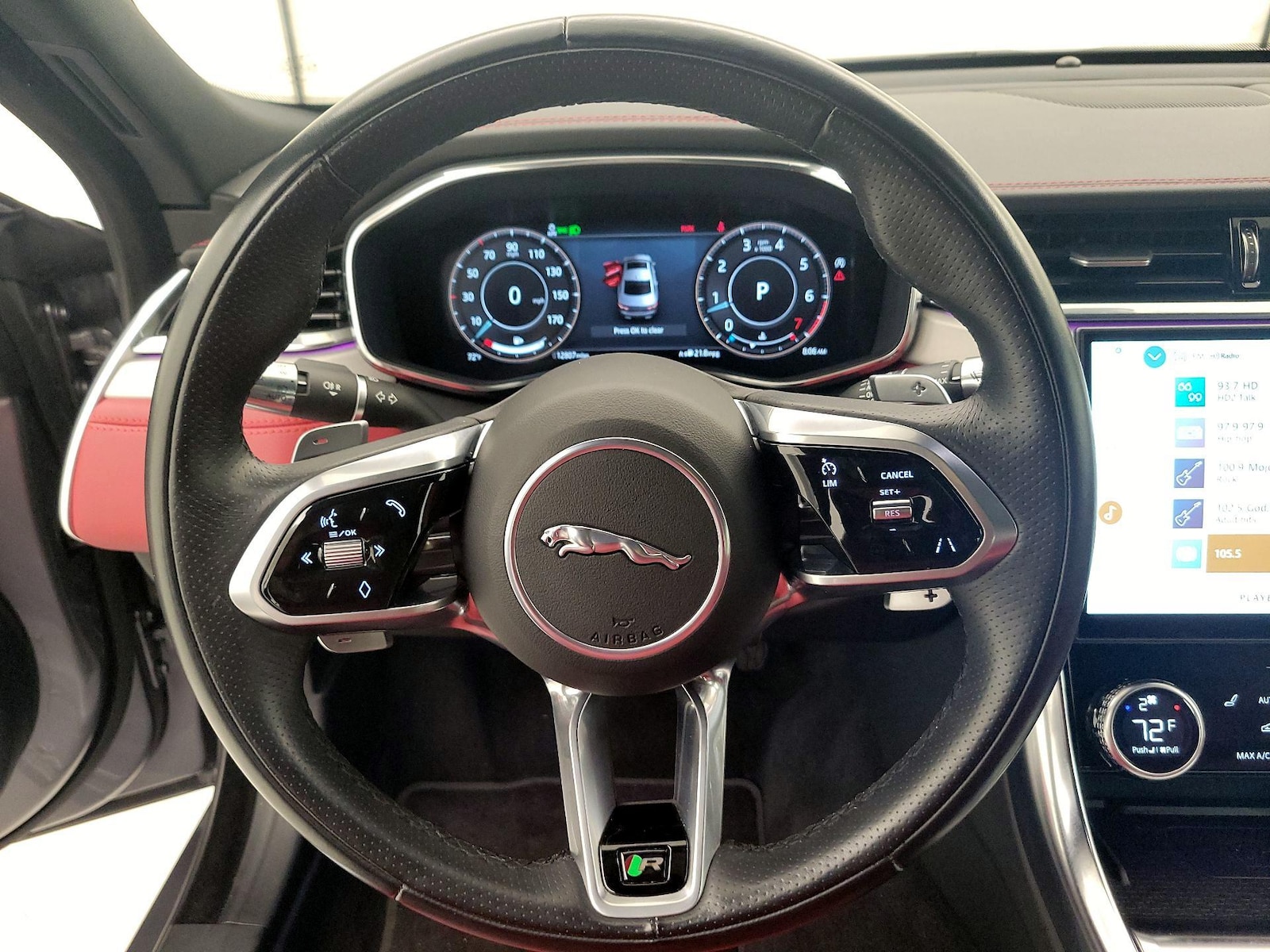 2021 Jaguar XF R-Dynamic SE - Photo 11