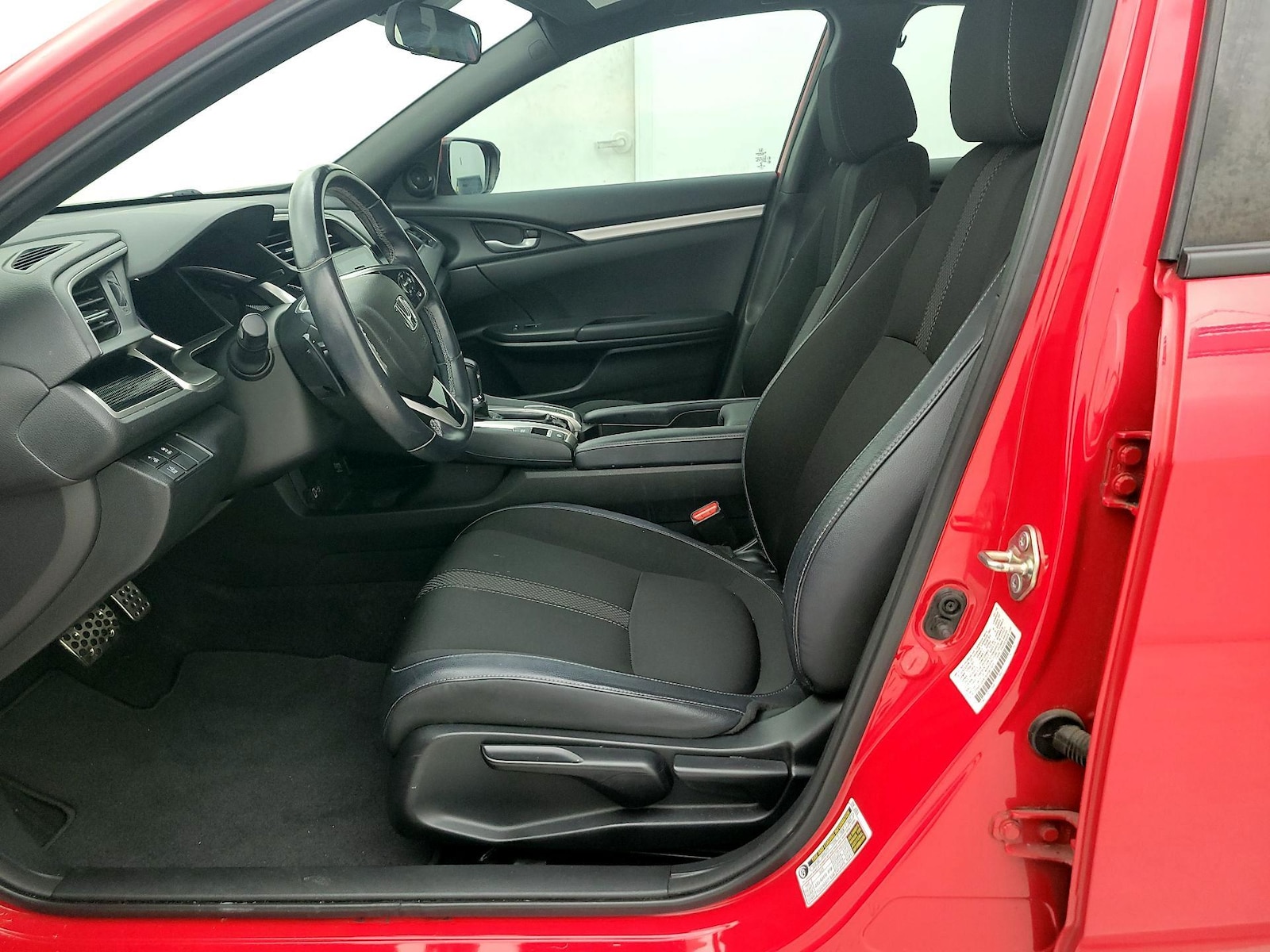 2019 Honda Civic Sport - Photo 12