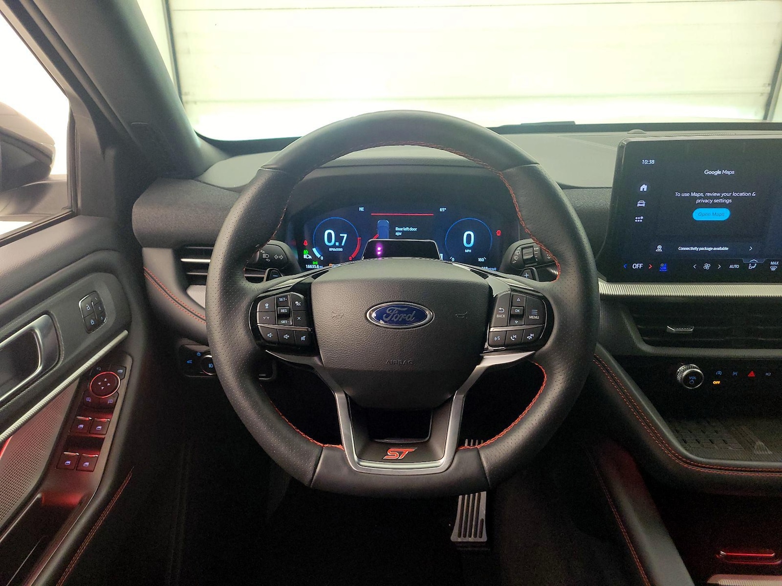 2025 Ford Explorer ST - Photo 11