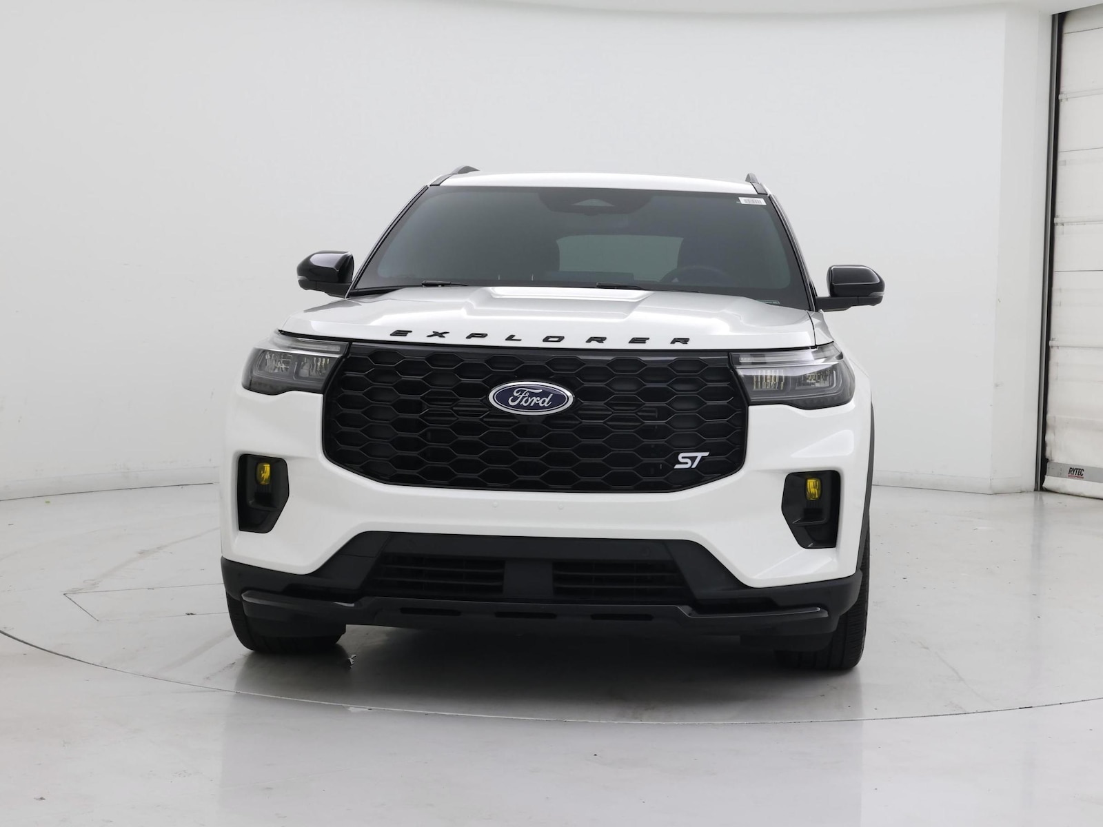 2025 Ford Explorer ST - Photo 6