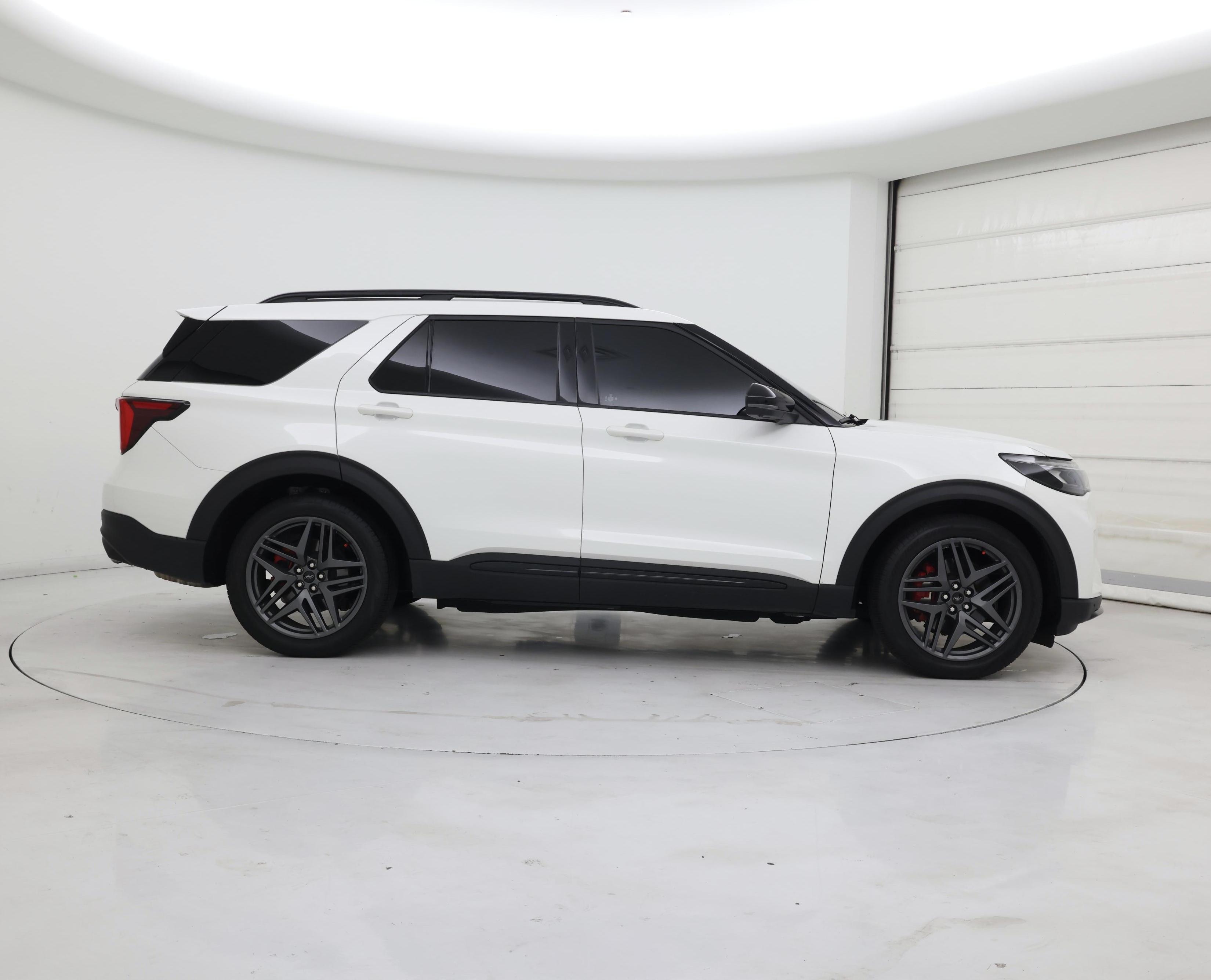 Thumbnail: 2025 Ford Explorer - 7