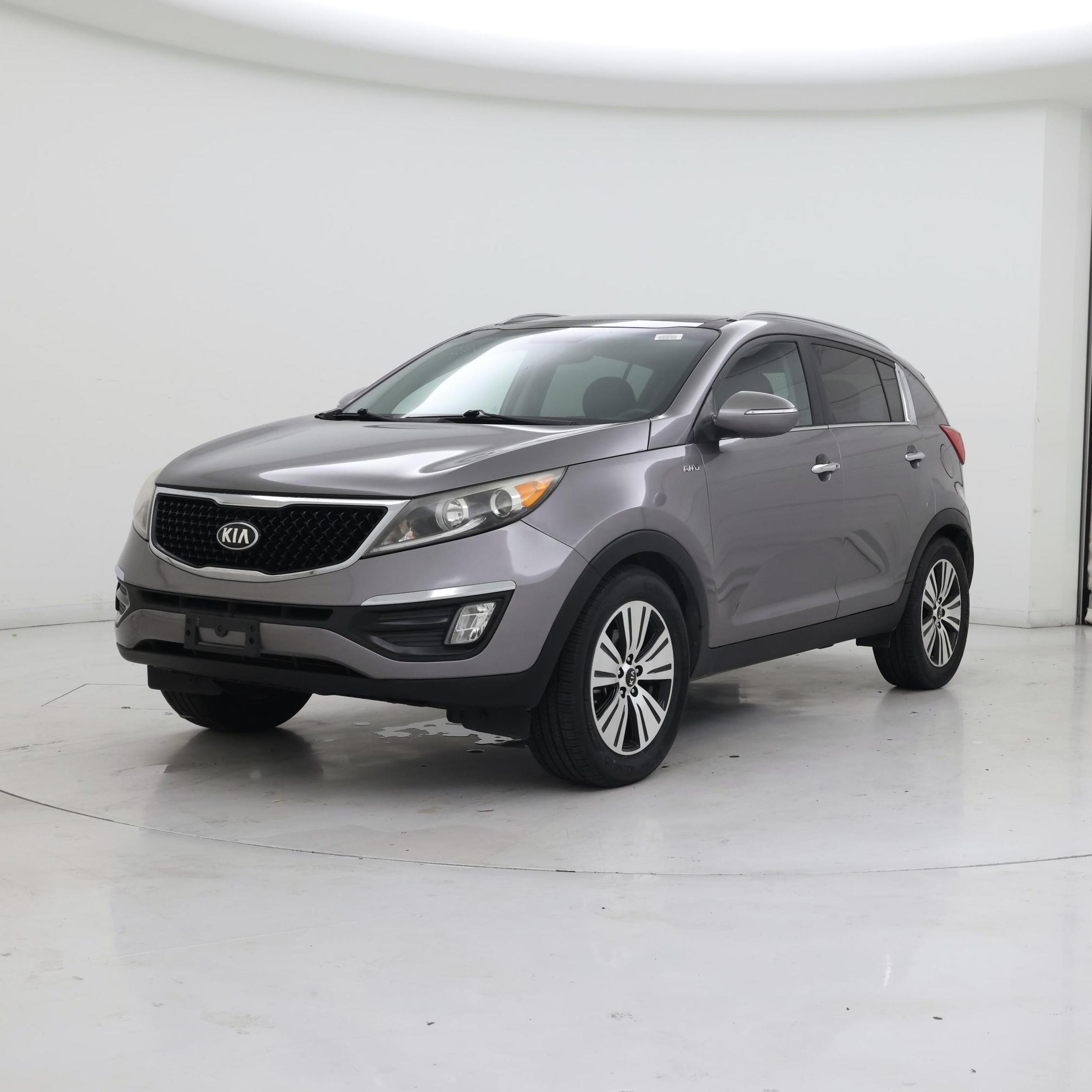 Thumbnail: 2016 Kia Sportage - 4
