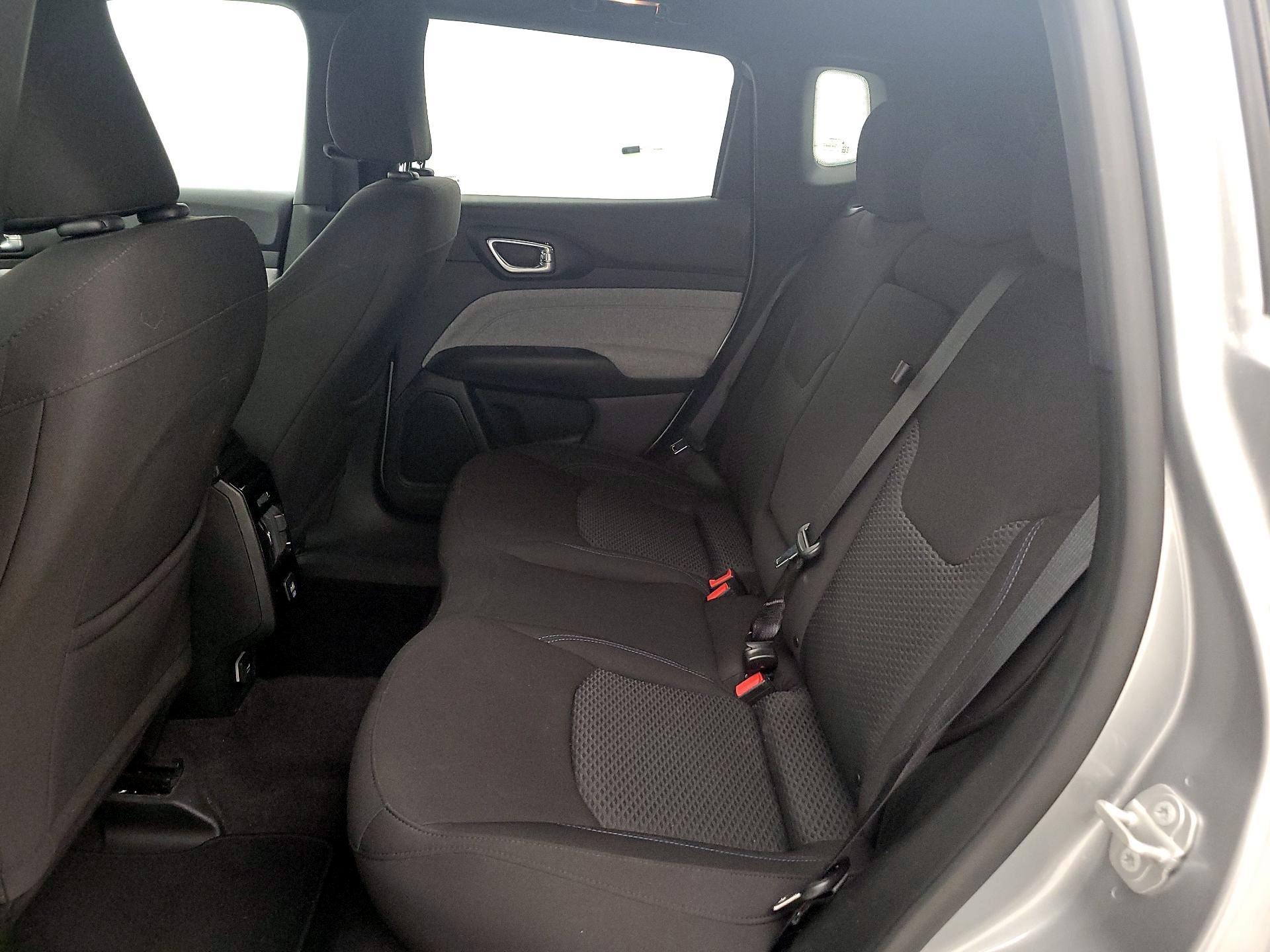 Thumbnail: 2023 Jeep Compass - 19