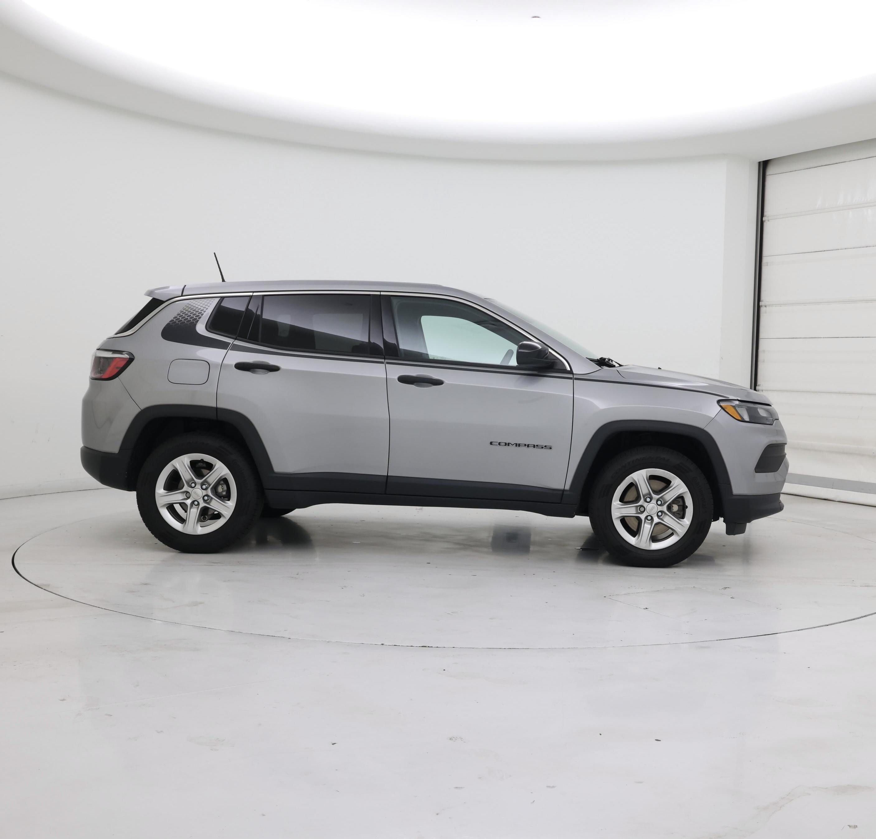 Thumbnail: 2023 Jeep Compass - 7