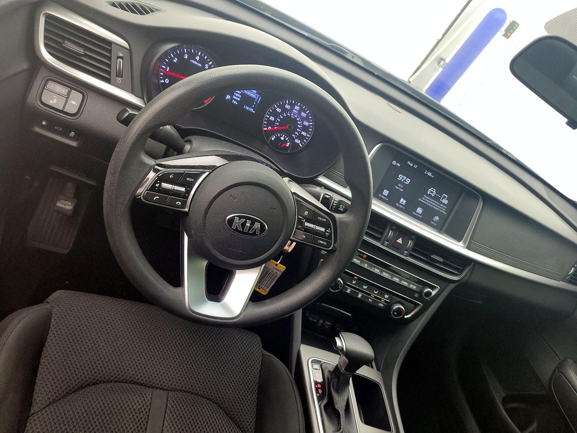 Thumbnail: 2020 Kia Optima - 9