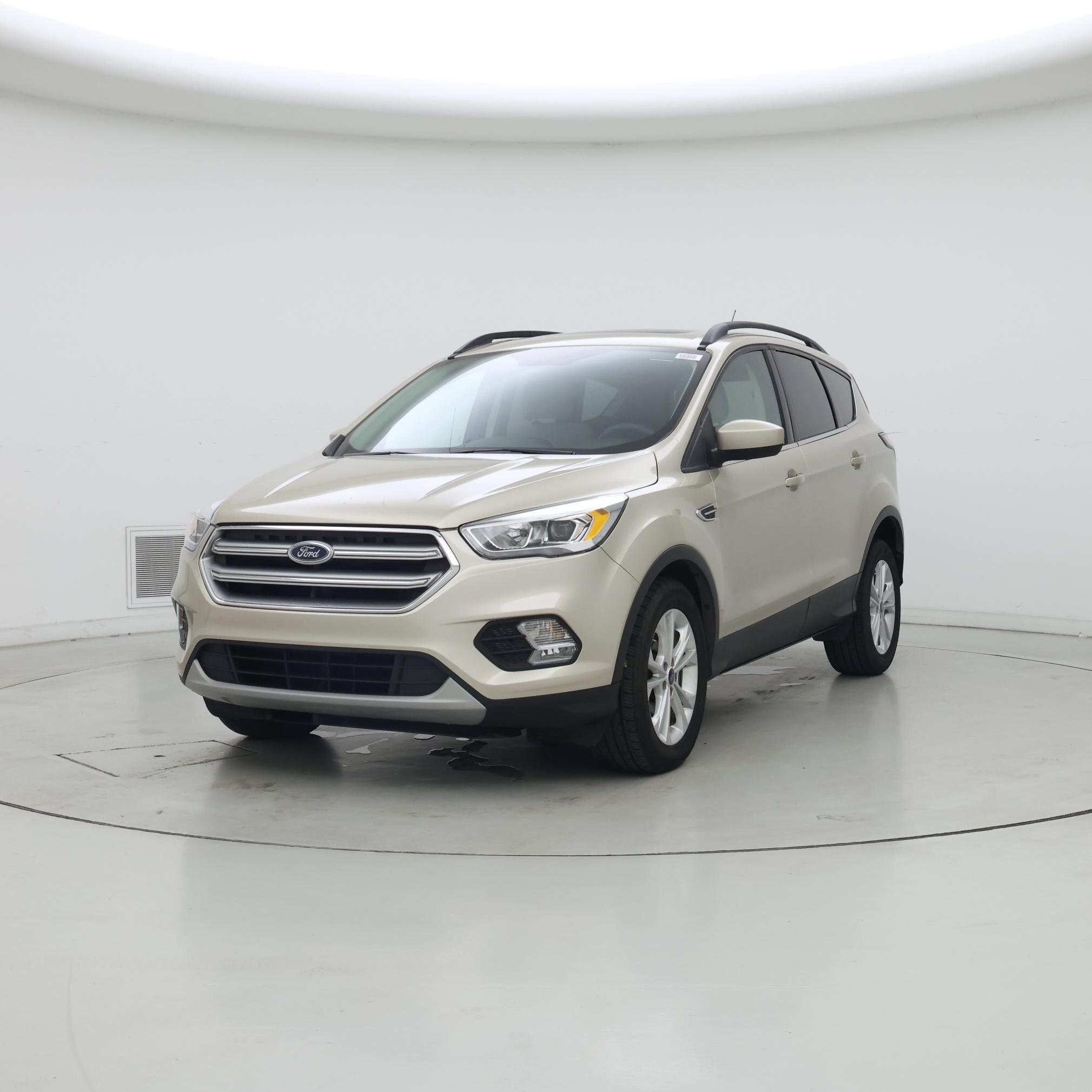 Thumbnail: 2017 Ford Escape - 4