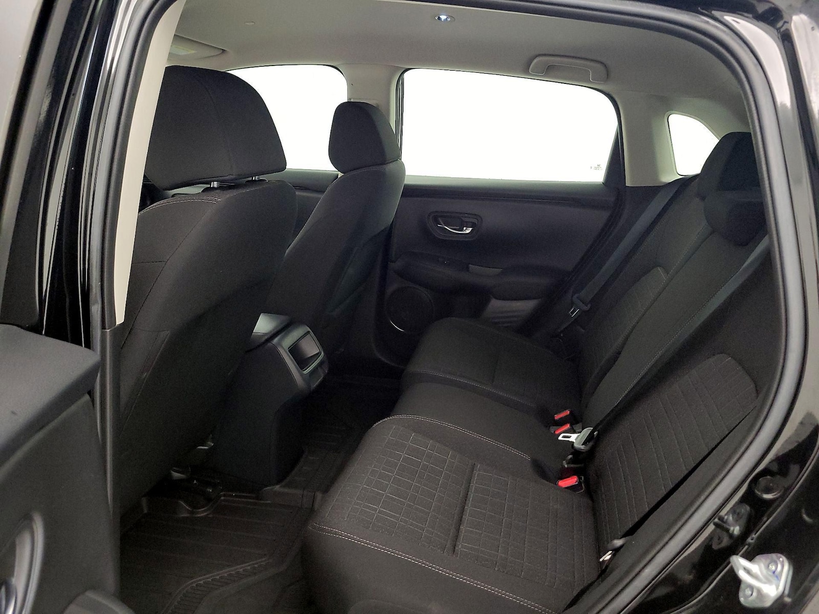 2025 Honda HR-V LX - Photo 20