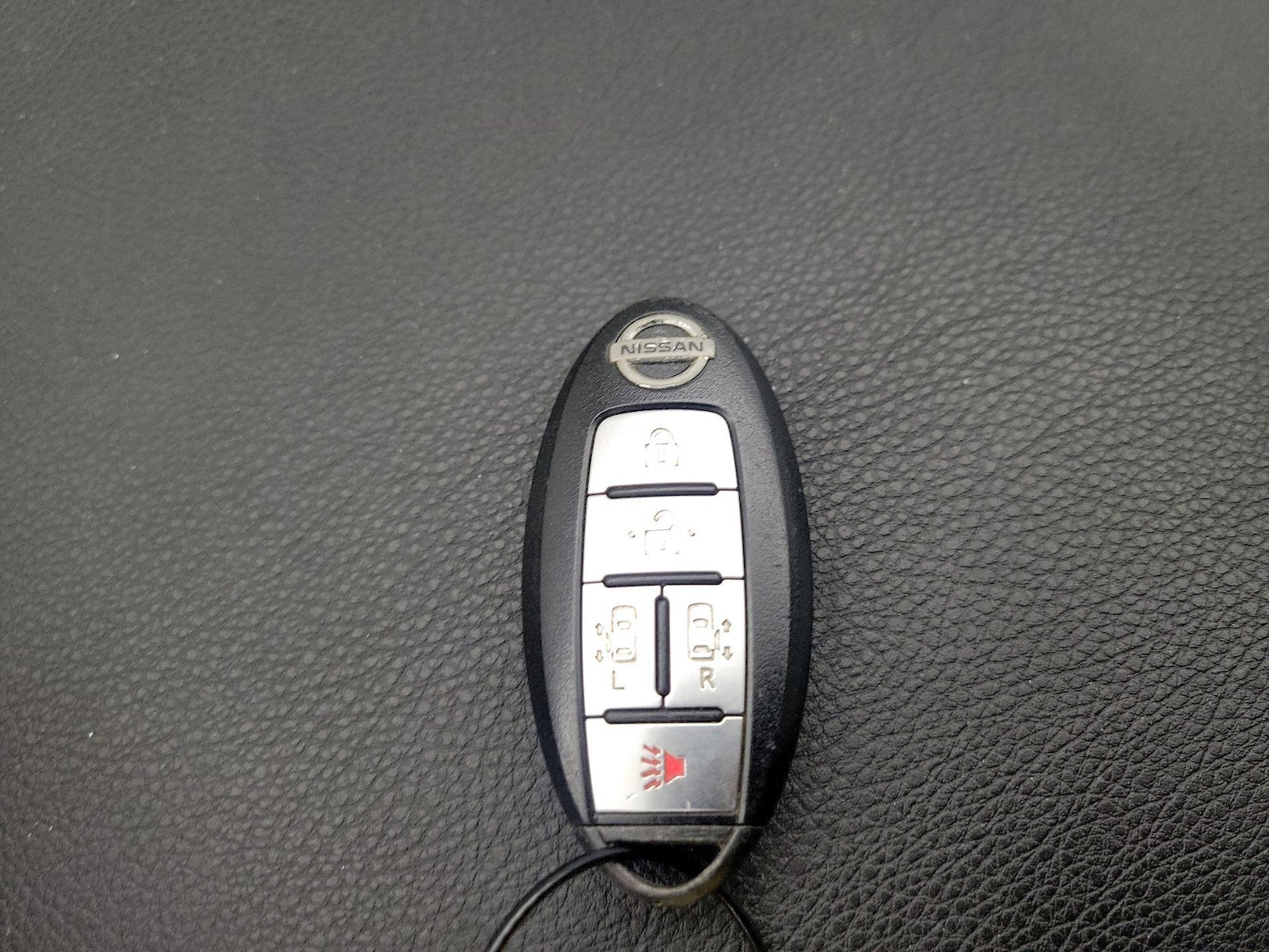 2016 Nissan Quest SV - Photo 25