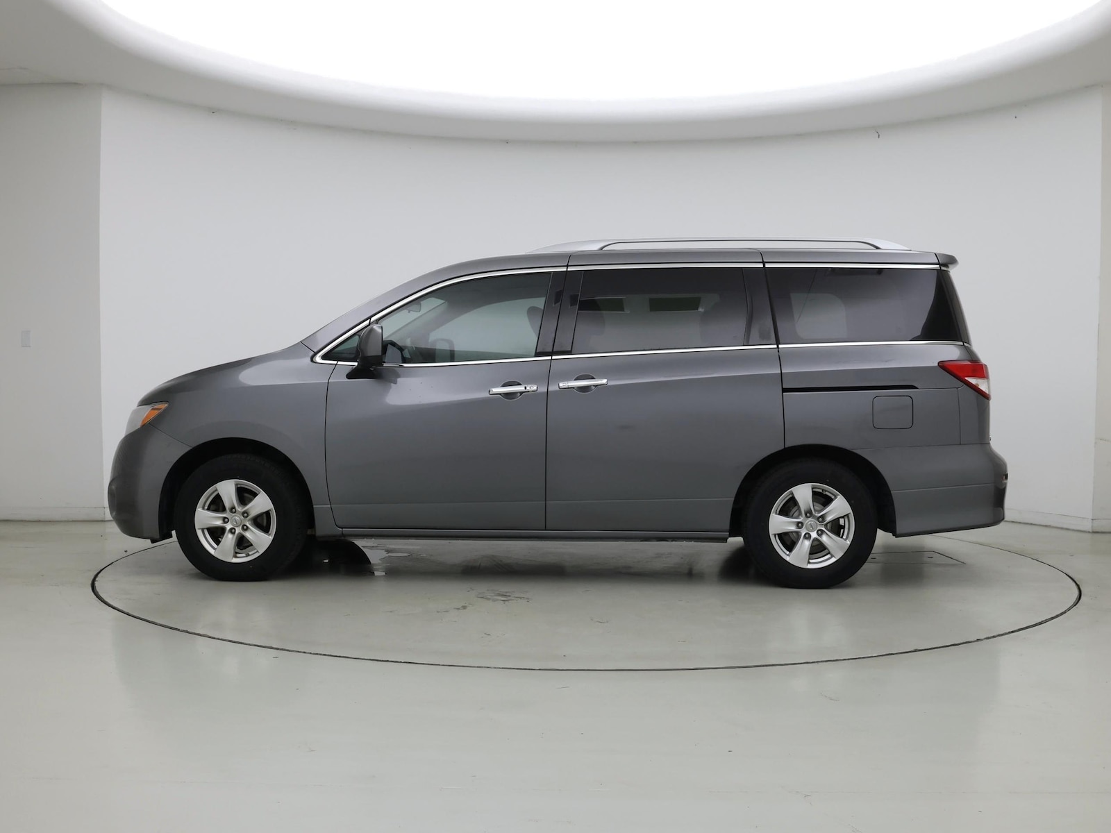 2016 Nissan Quest SV - Photo 4