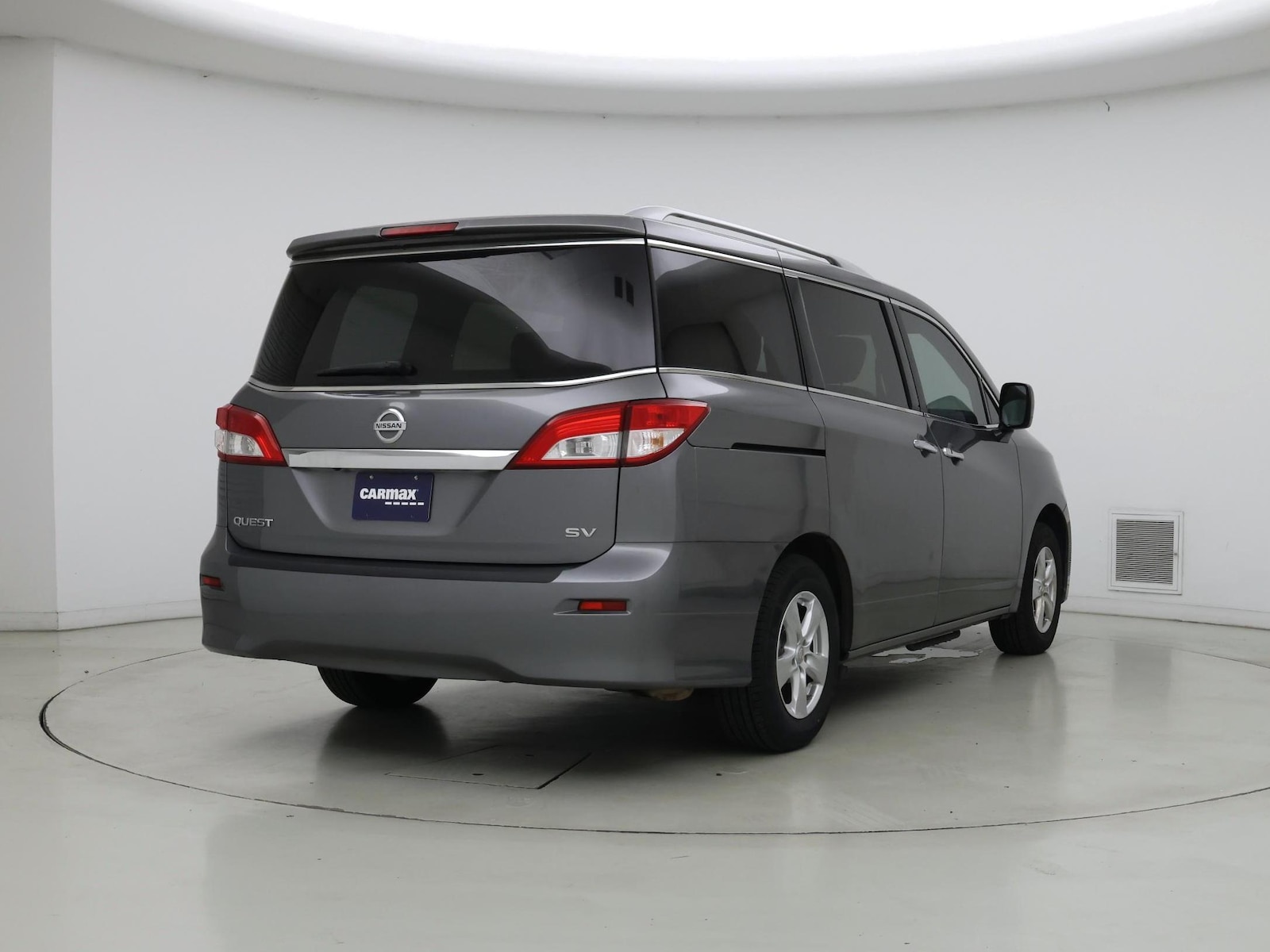2016 Nissan Quest SV - Photo 9