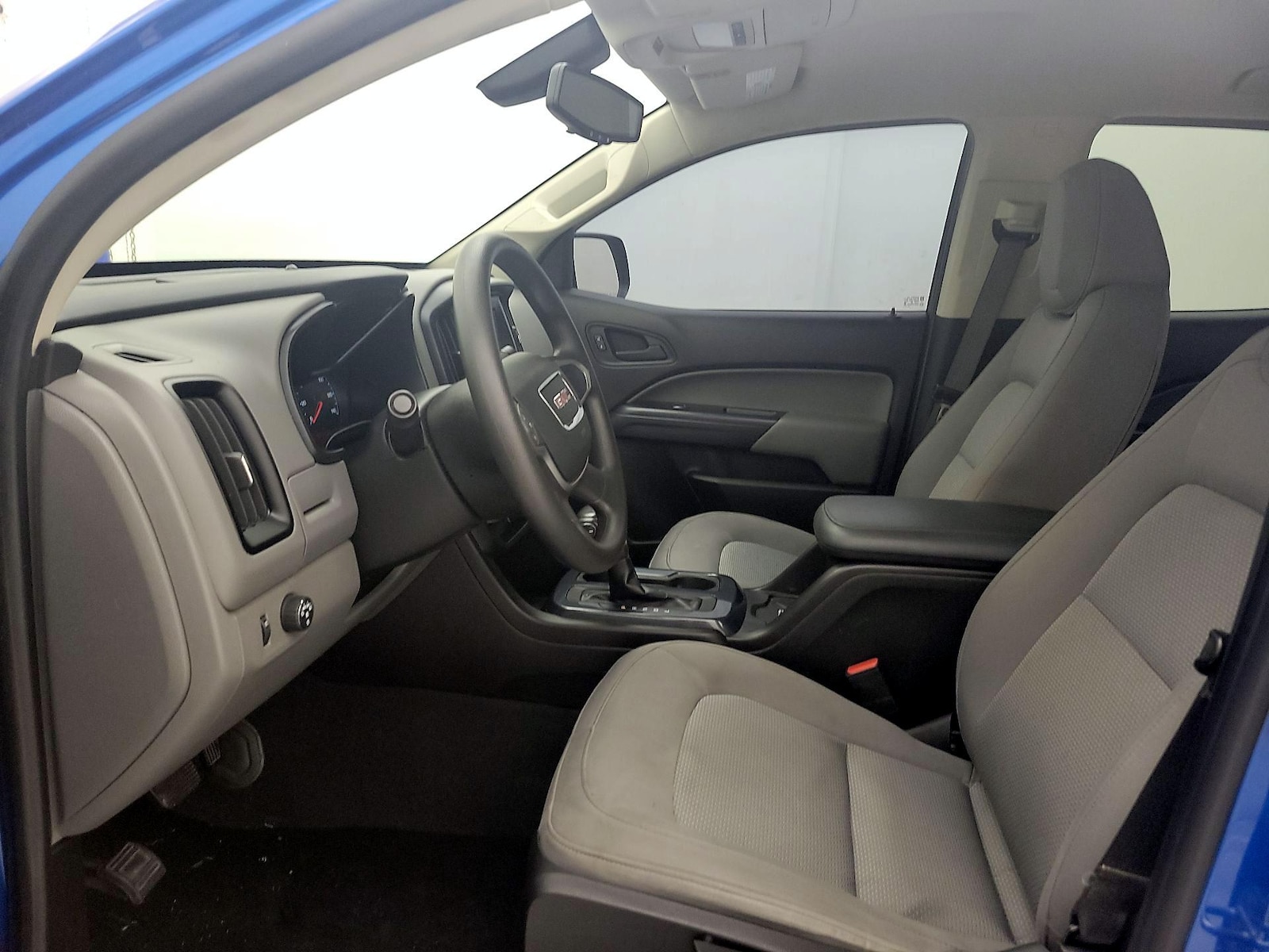 Power Seat(s) & Side Airbags