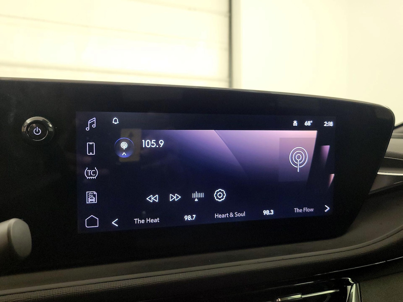 2025 Buick Envista Sport Touring - Photo 16