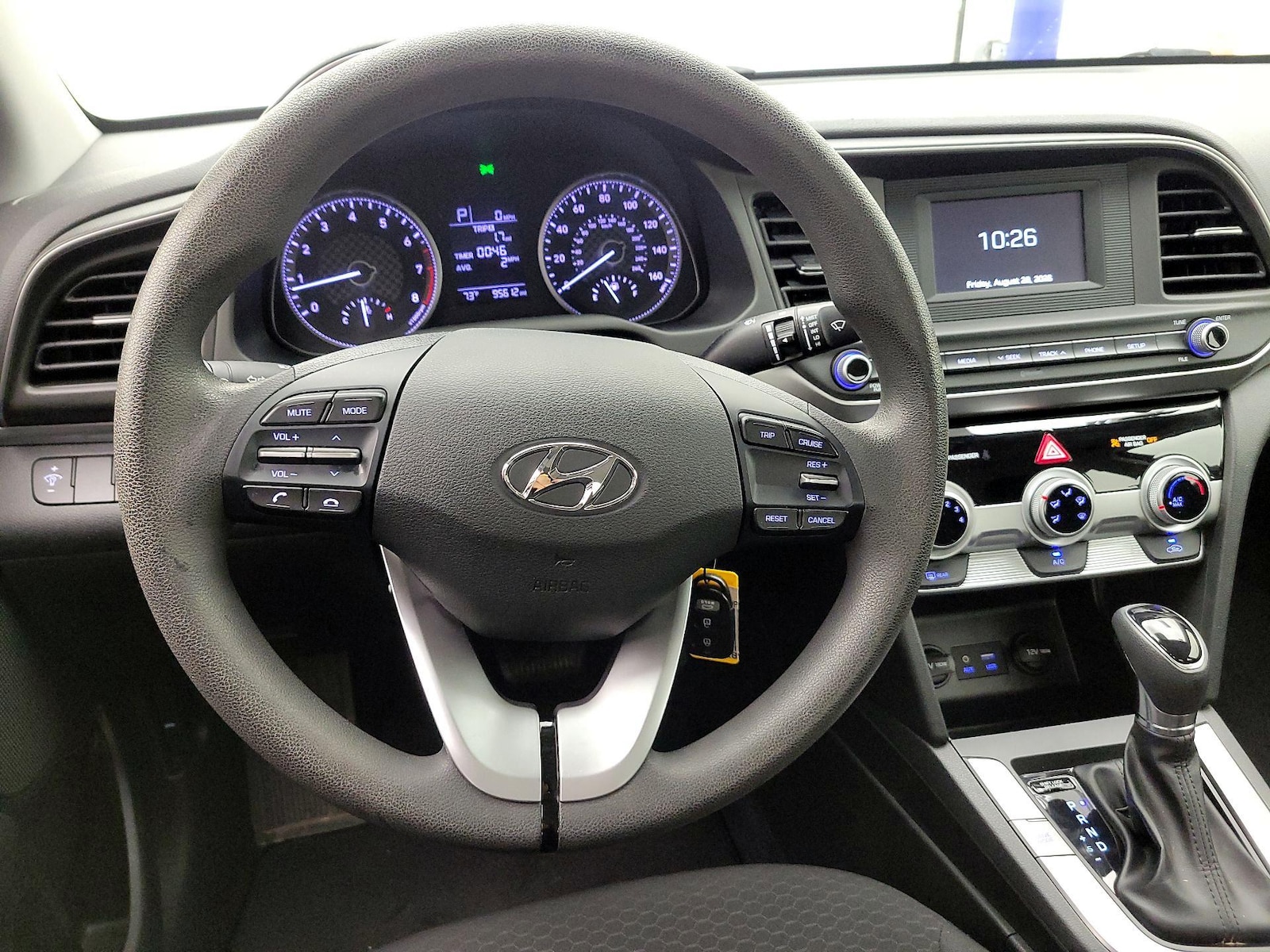 2019 Hyundai Elantra SE - Photo 11