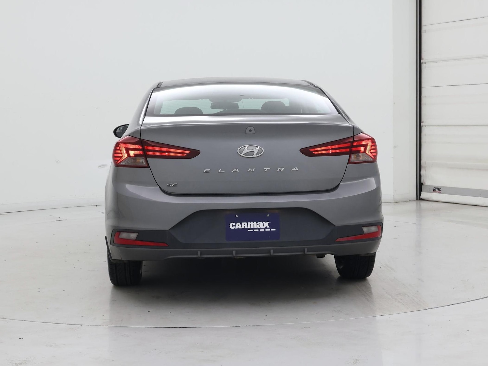 2019 Hyundai Elantra SE - Photo 7