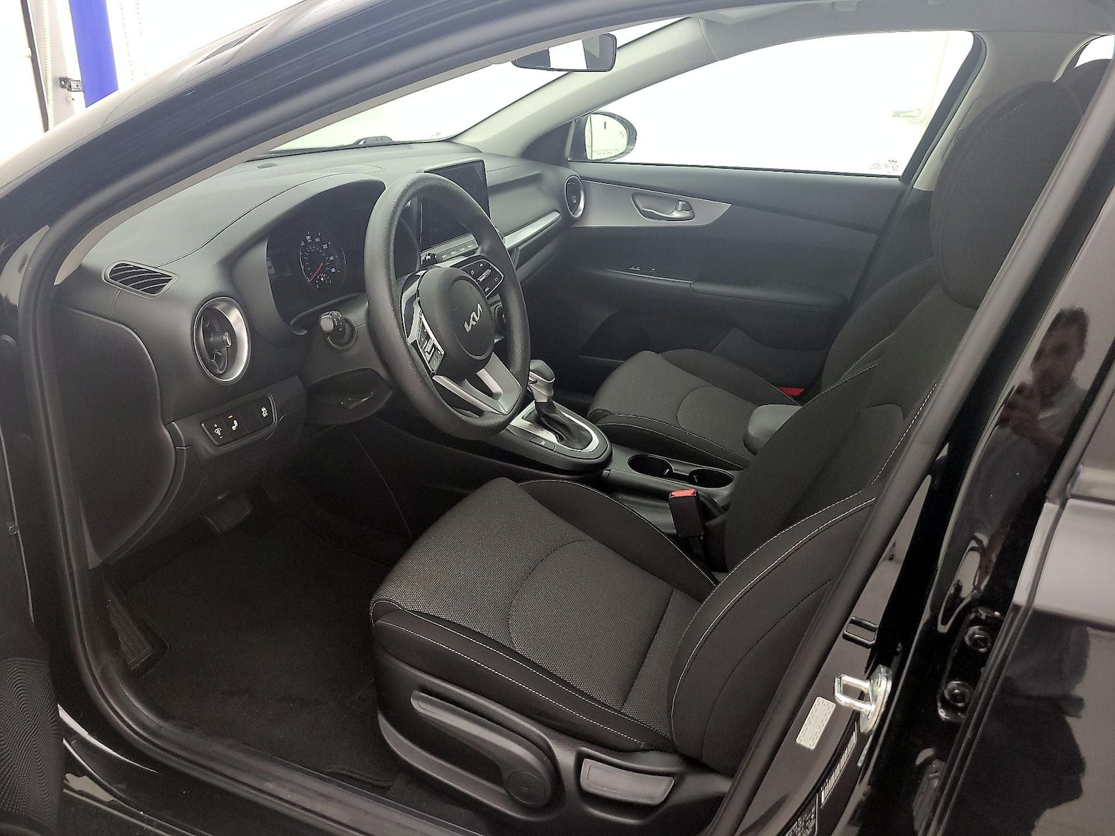 Photo 12