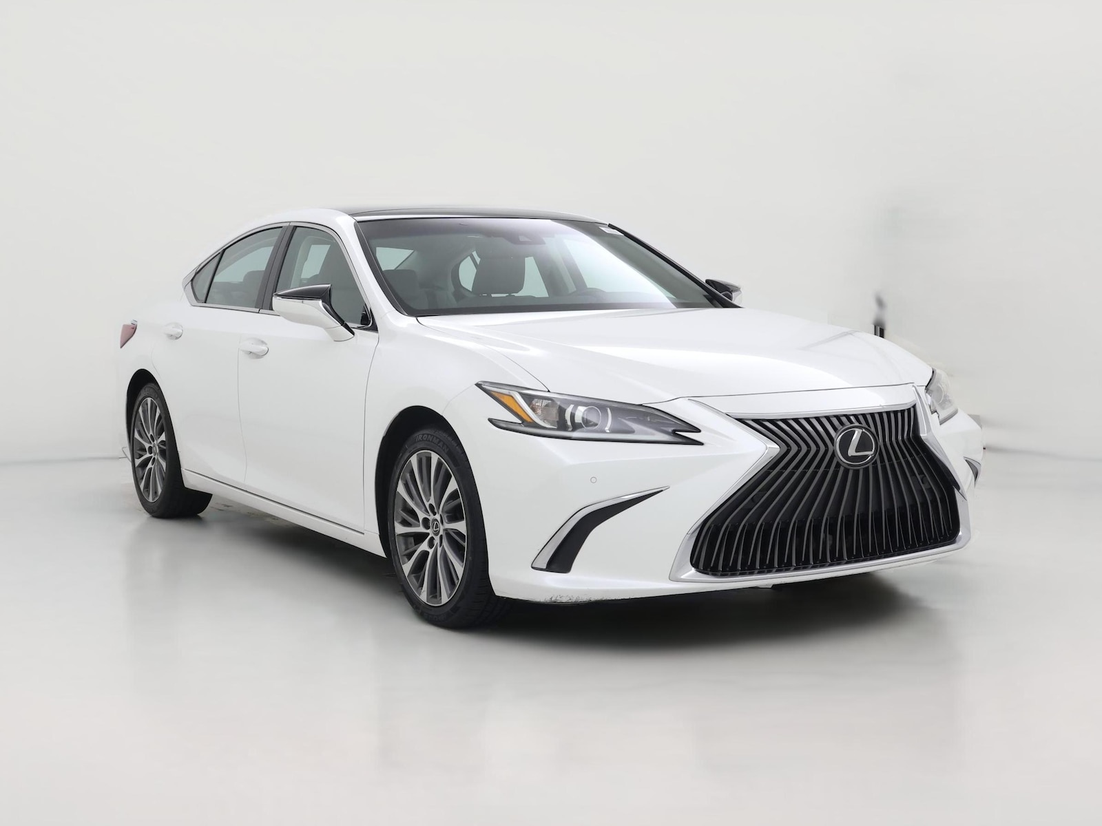 2019 Lexus ES