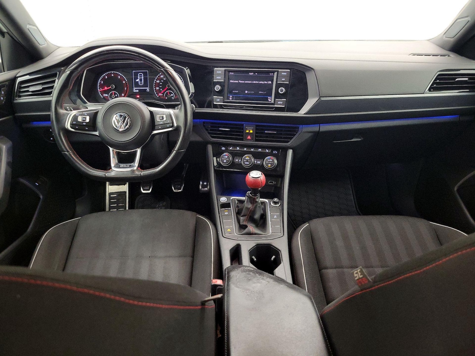 Apple CarPlay® & Android Auto™