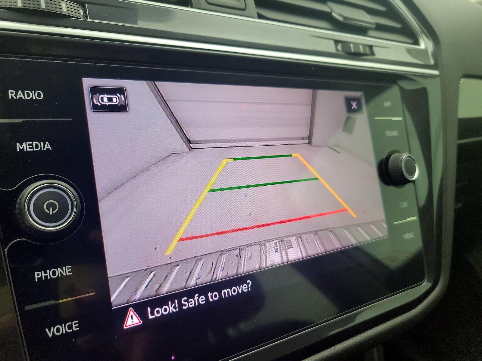 2024 Volkswagen Tiguan SE - Photo 15