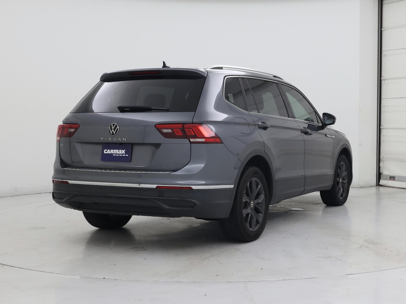 2024 Volkswagen Tiguan SE - Photo 9