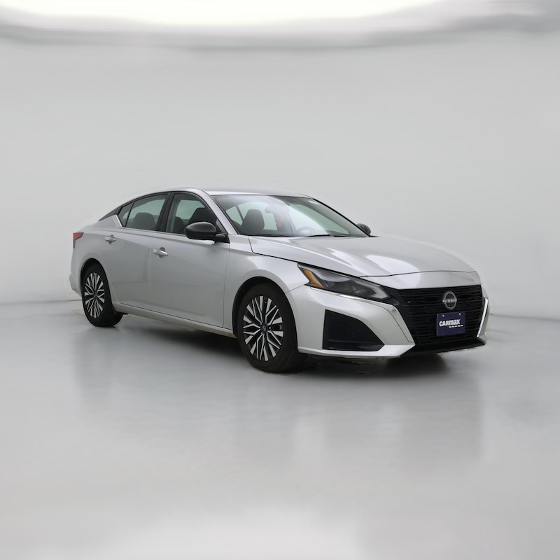 2024 Nissan Altima SV