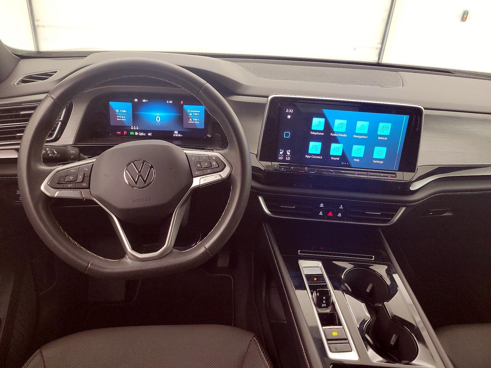 Apple CarPlay® & Android Auto™