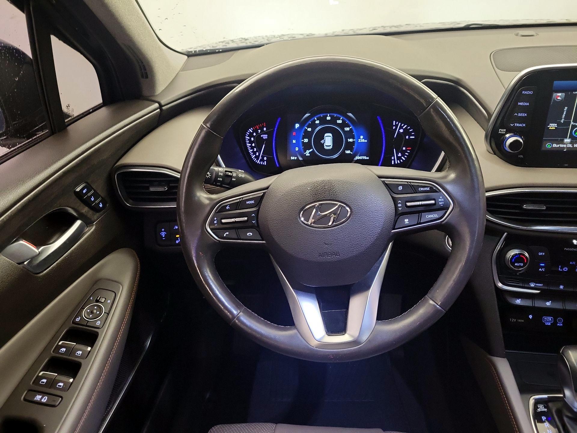 Thumbnail: 2019 Hyundai Santa Fe - 10