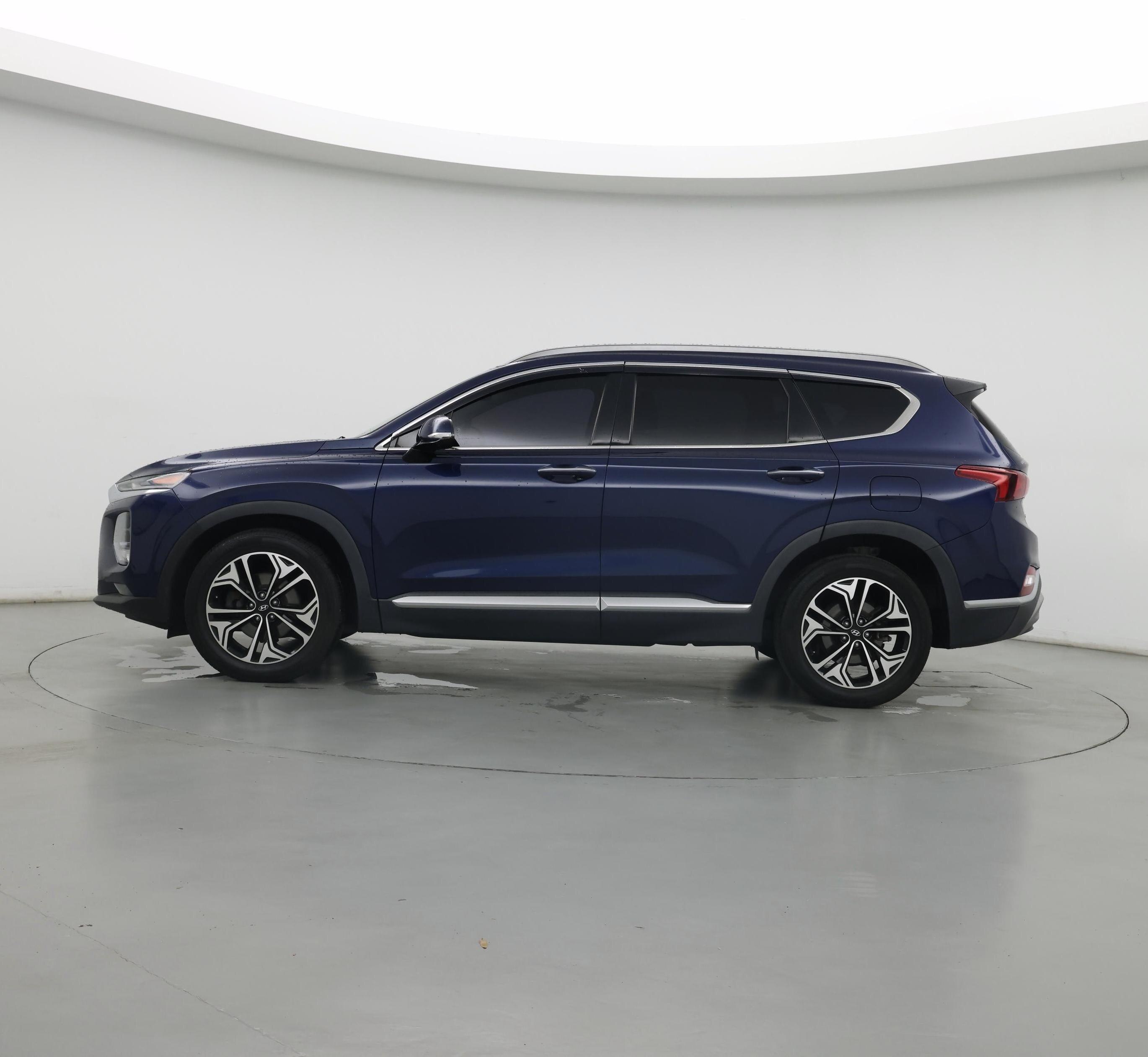 Thumbnail: 2019 Hyundai Santa Fe - 3