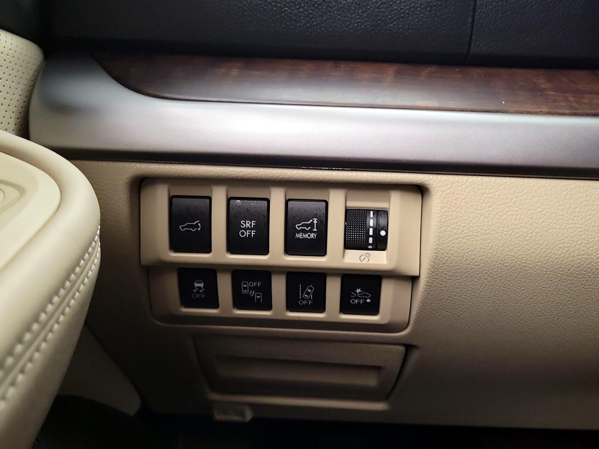 Thumbnail: 2015 Subaru Outback - 13