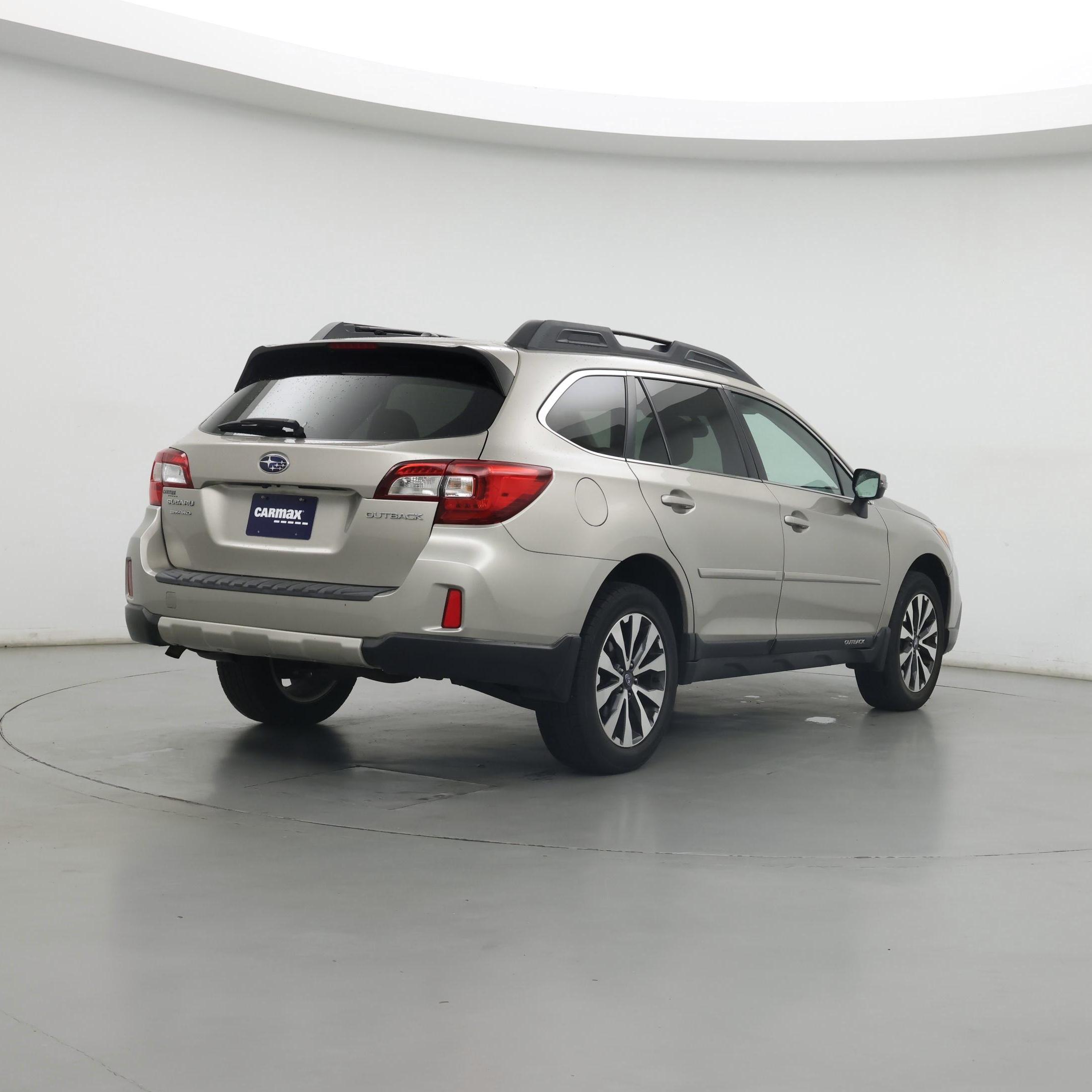 Thumbnail: 2015 Subaru Outback - 8