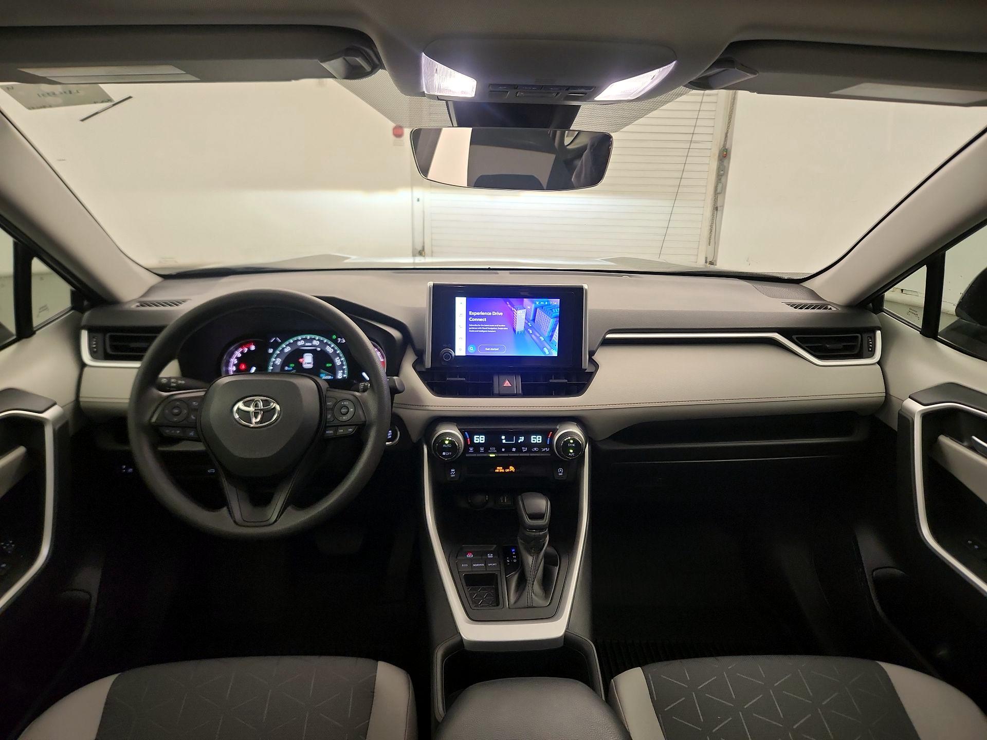 Thumbnail: 2023 Toyota RAV4 - 9