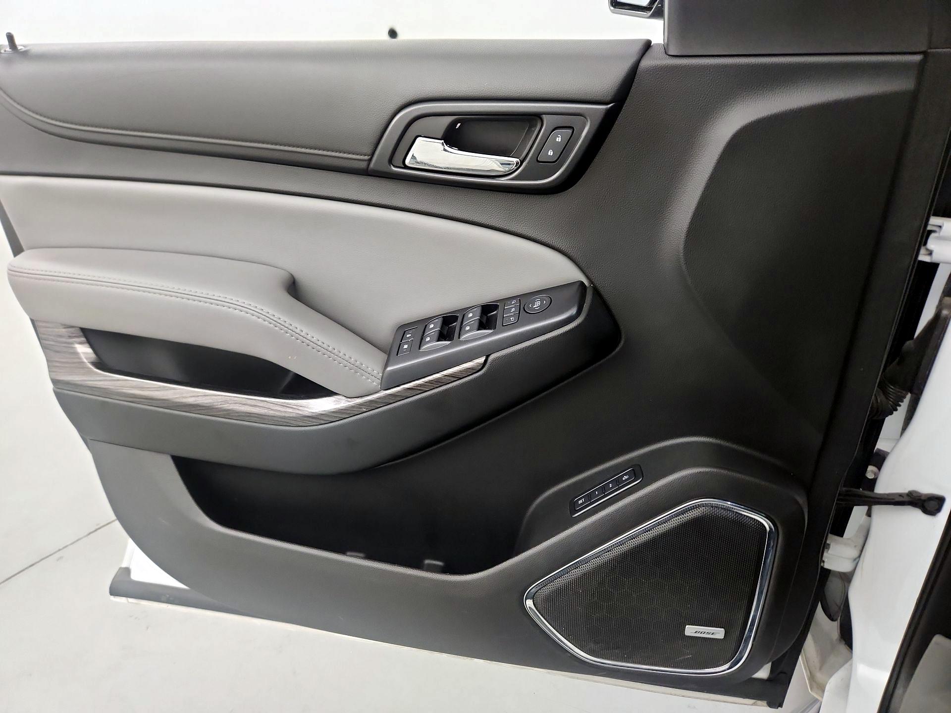 Thumbnail: 2018 Chevrolet Tahoe - 12